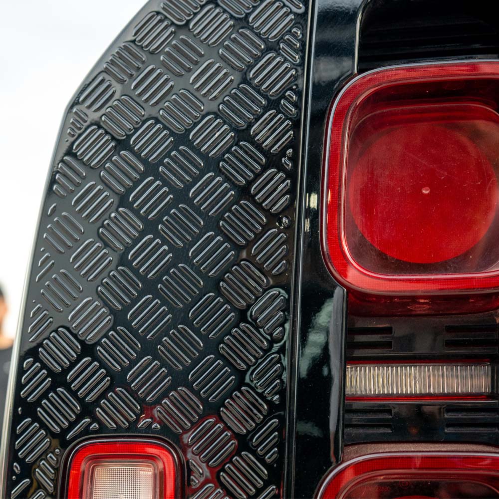 LAND ROVER DEFENDER L663 110 GLOSS BLACK ANTI SCRATCH TRIM SET