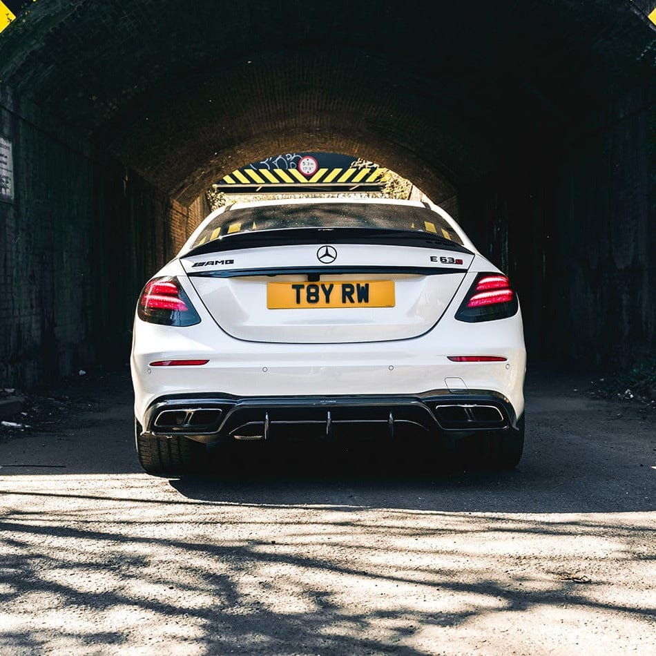 MERCEDES E63 W213 2018-2020 PRE-FACELIFT FULL CARBON FIBRE KIT