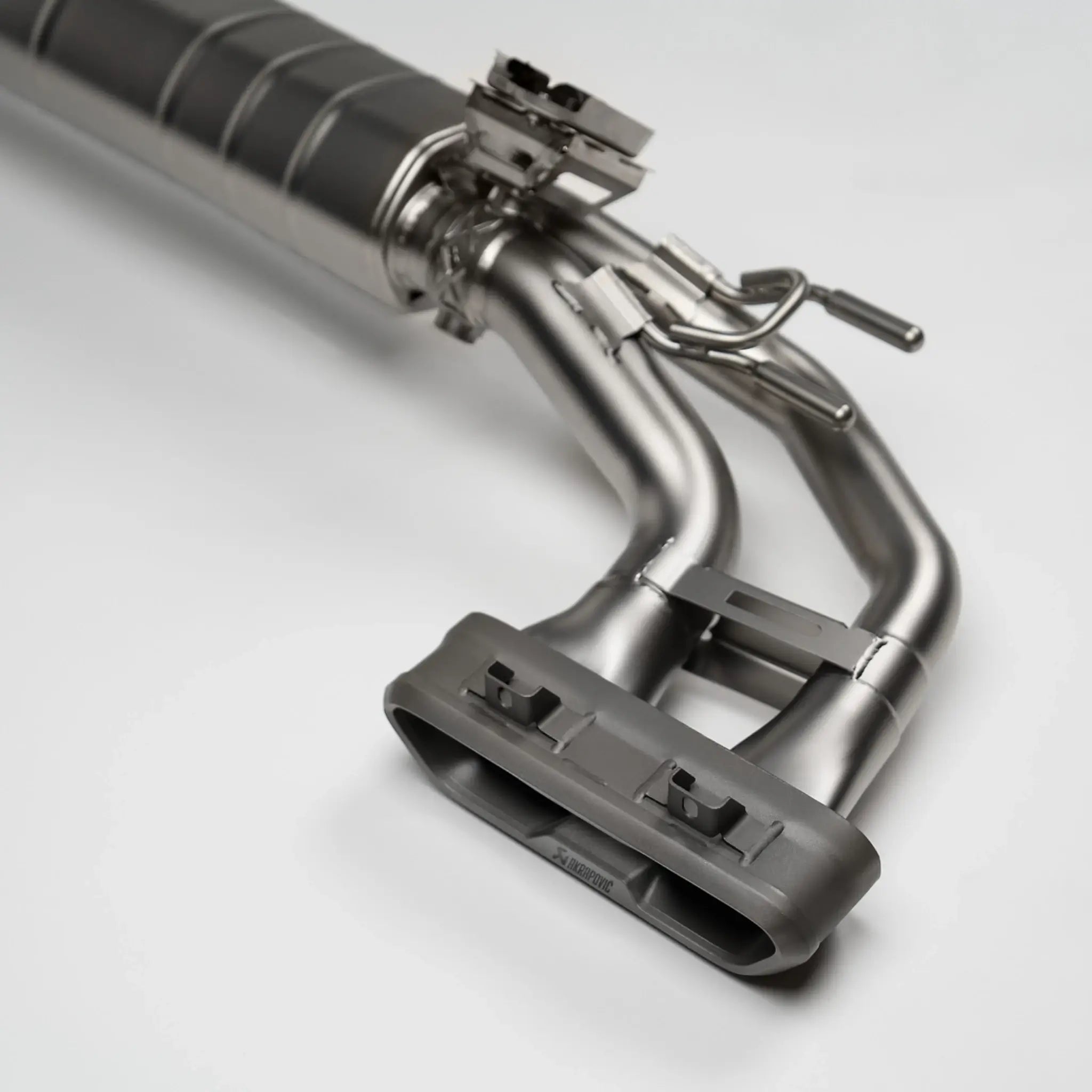 Mercedes-AMG G 63 (W465) | Akrapovic | Evolution Line (Titanium)