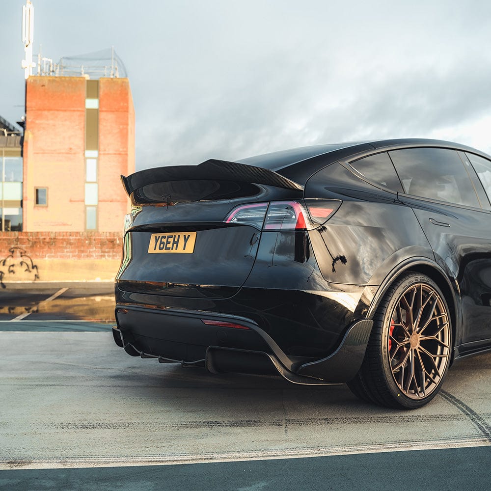 TESLA MODEL Y MK1 2020-2025 CARBON FIBRE FULL KIT - V1