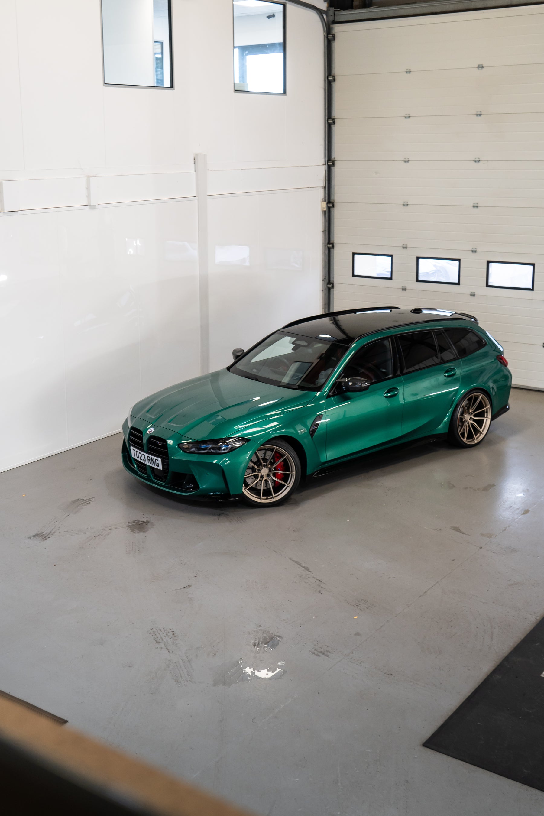 M3 G80 M-W4 20/21" Neodyme Gold Forged Wheels