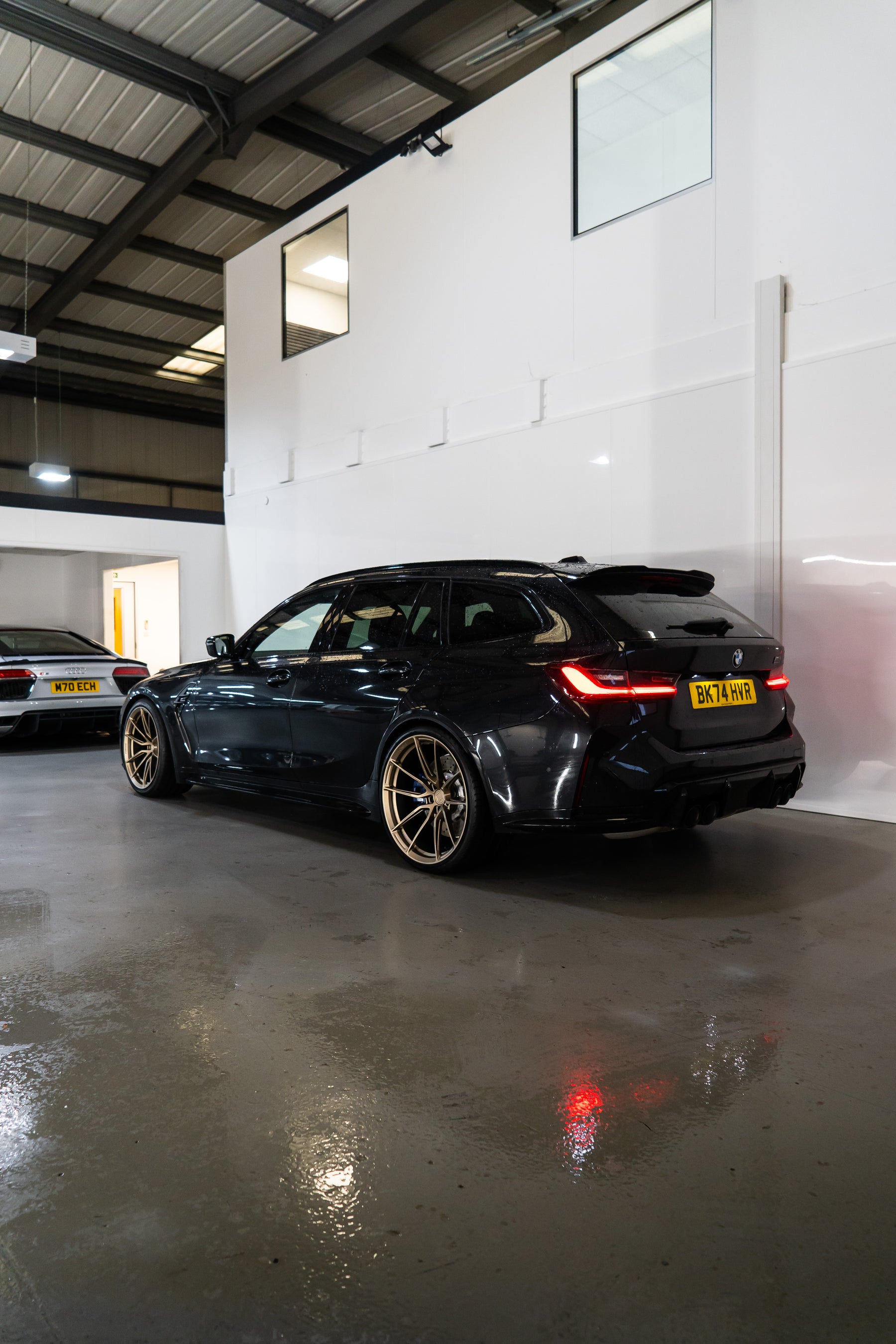 M3 G81 M-W4 20/21" Neodyme Gold Forged Wheels