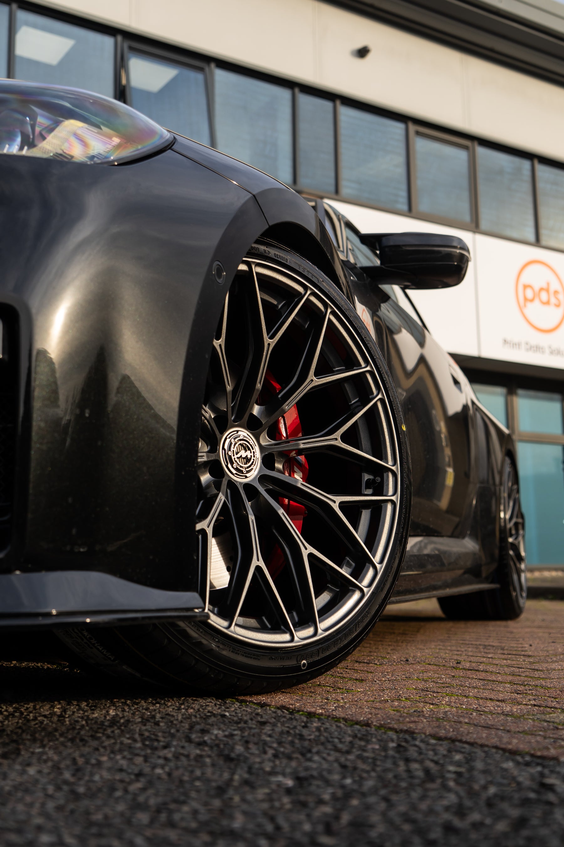 M2 G87 M-WX 20/21" Carbon Grey Motech Wheel