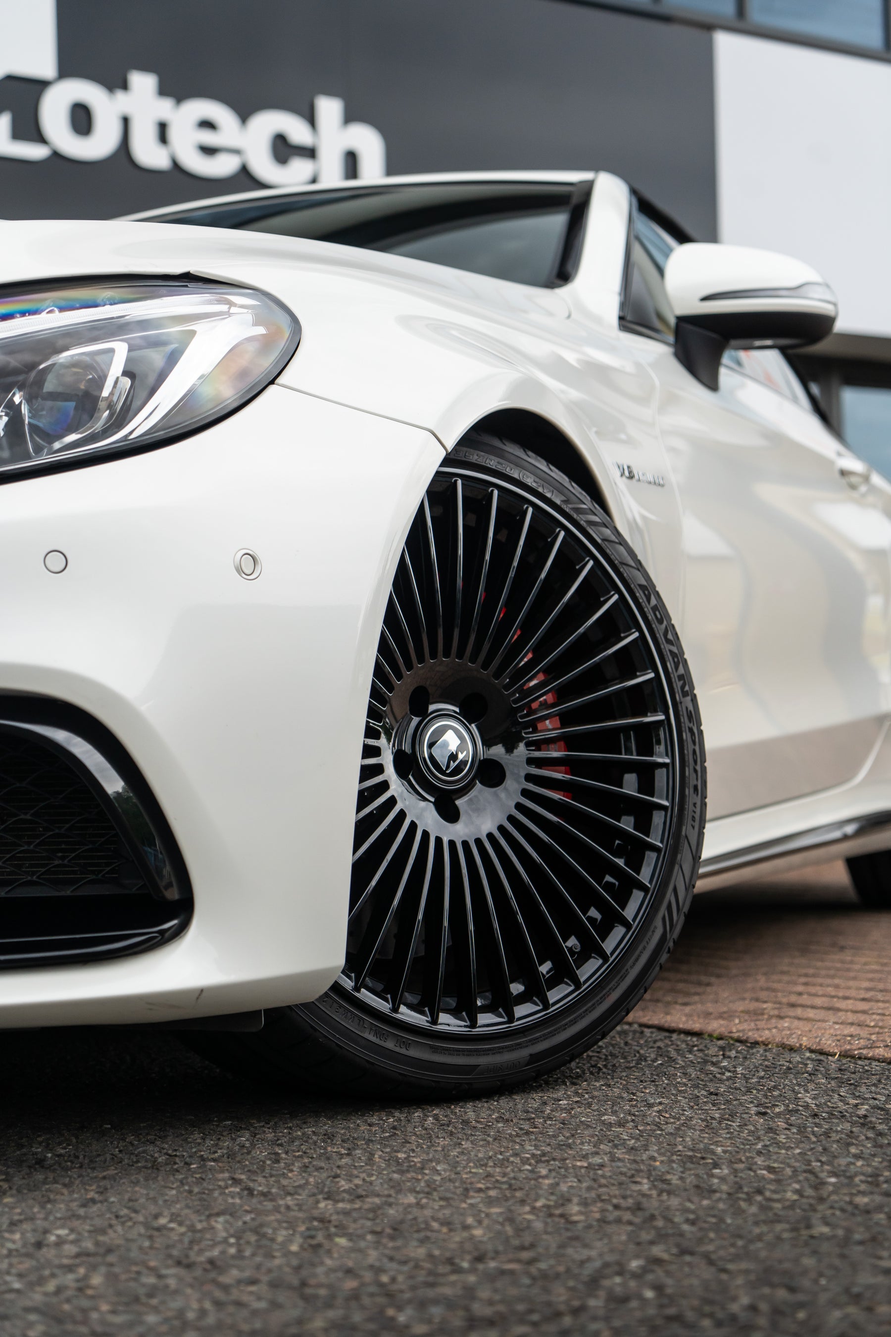 Mercedes C63 M-W5 20" Precision Black Motech Wheel
