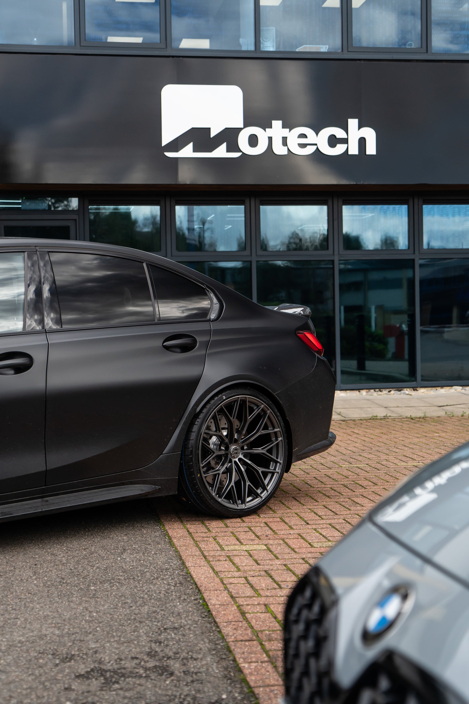 M3 G80 / G81 M-WX 20 / 21" Carbon Grey Motech Wheel