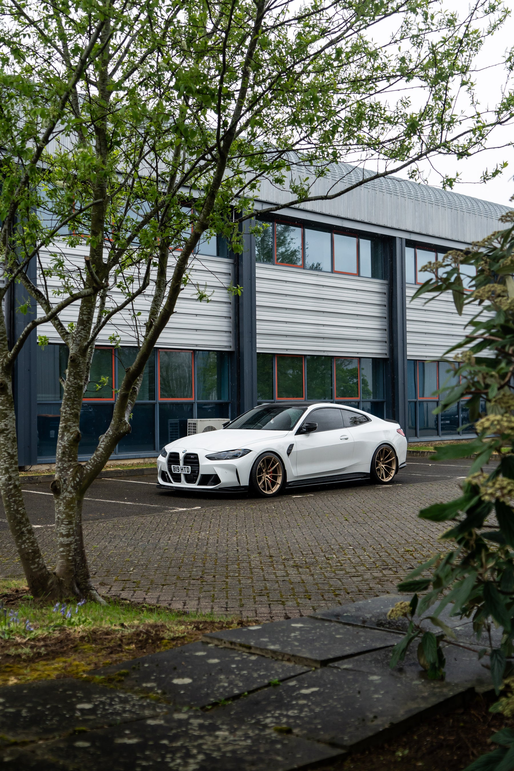 M4 G82 M-W4 20 / 21" Neodyme Gold Forged Wheels