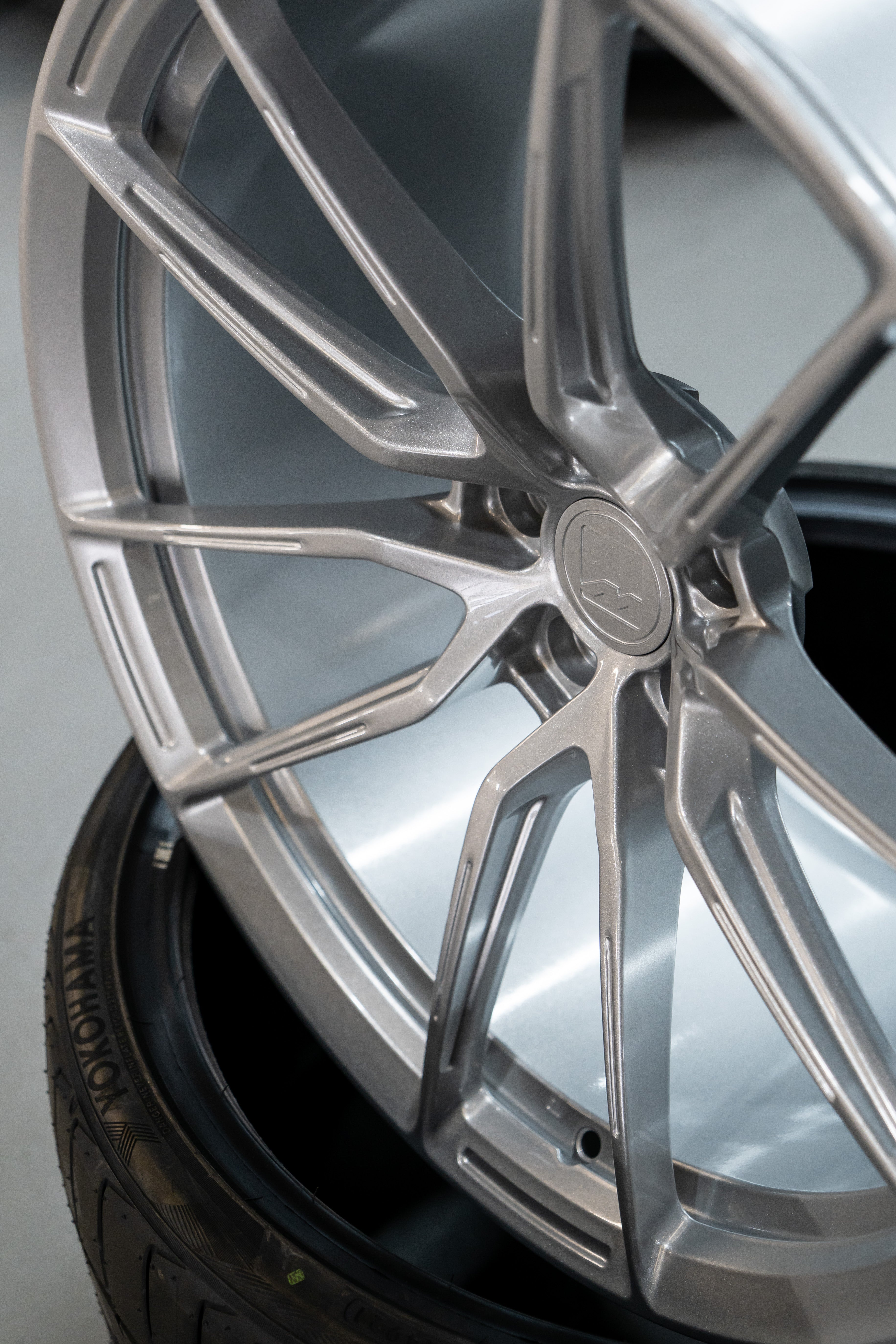 Audi R8 V10 20'' M-W4 Forged Wheels