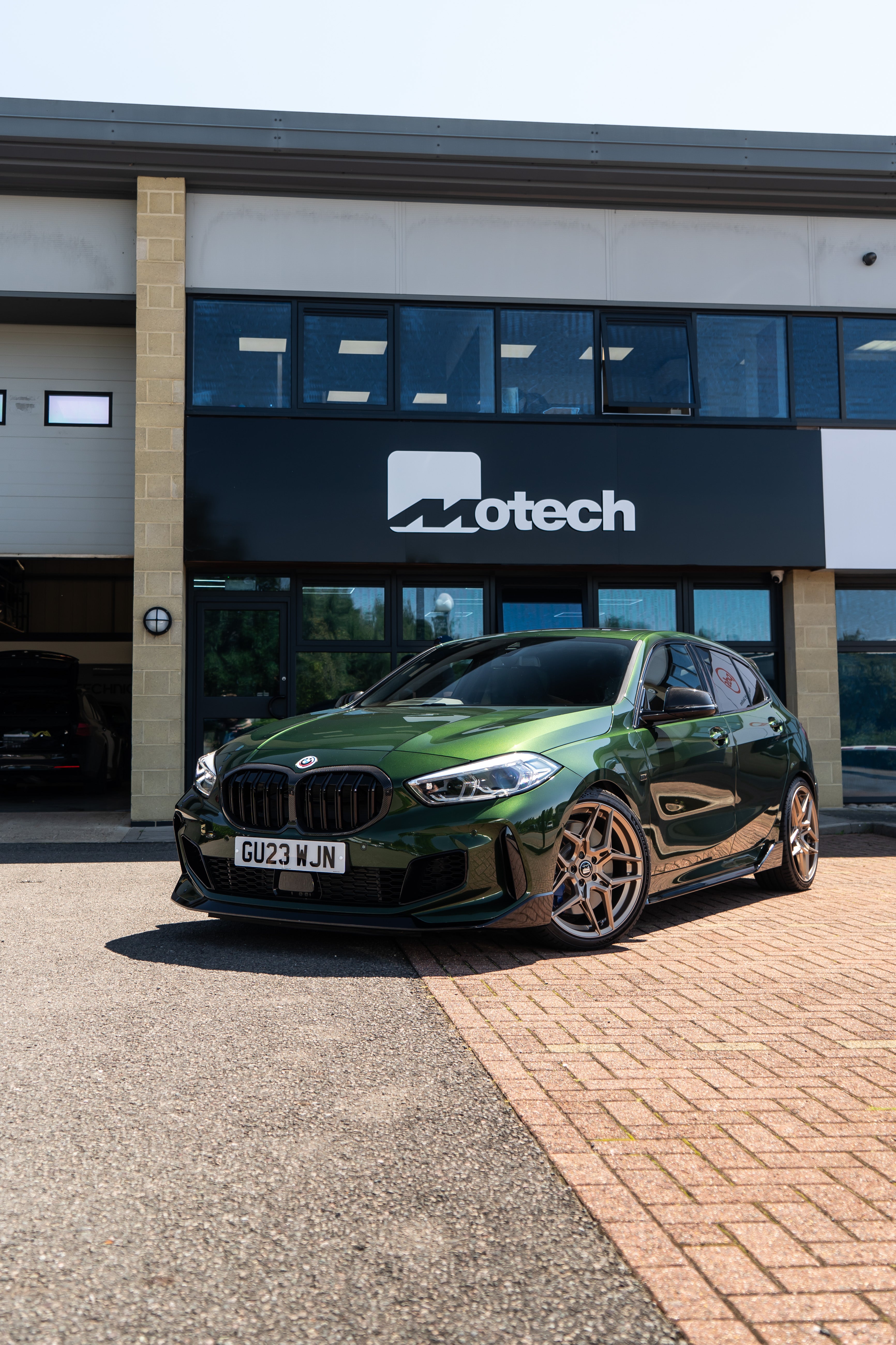 BMW F40 M135i M-W1 19" Neodyme Gold Wheels