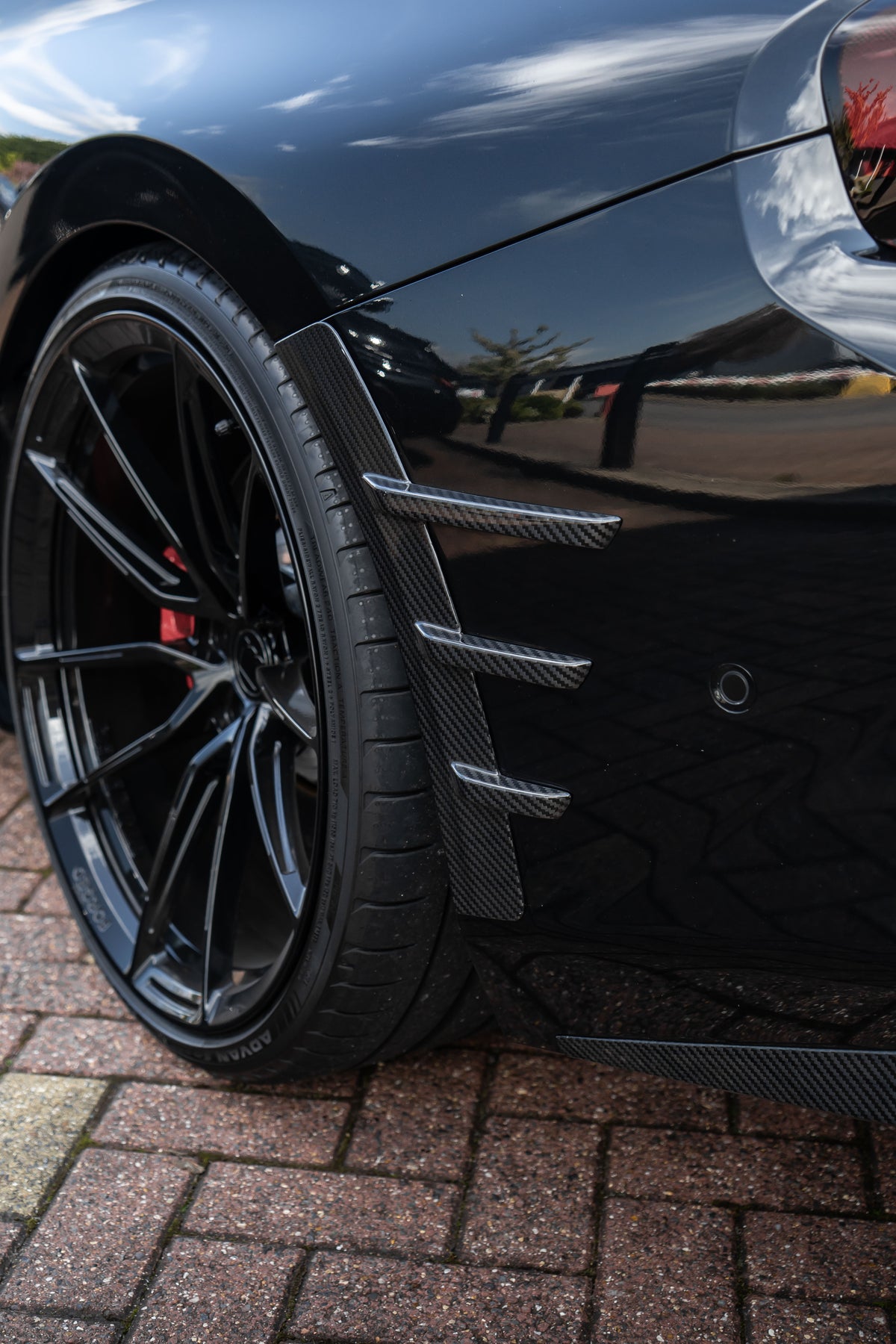 BMW G87 M2 CARBON FIBRE REAR SIDE FENDER TRIM