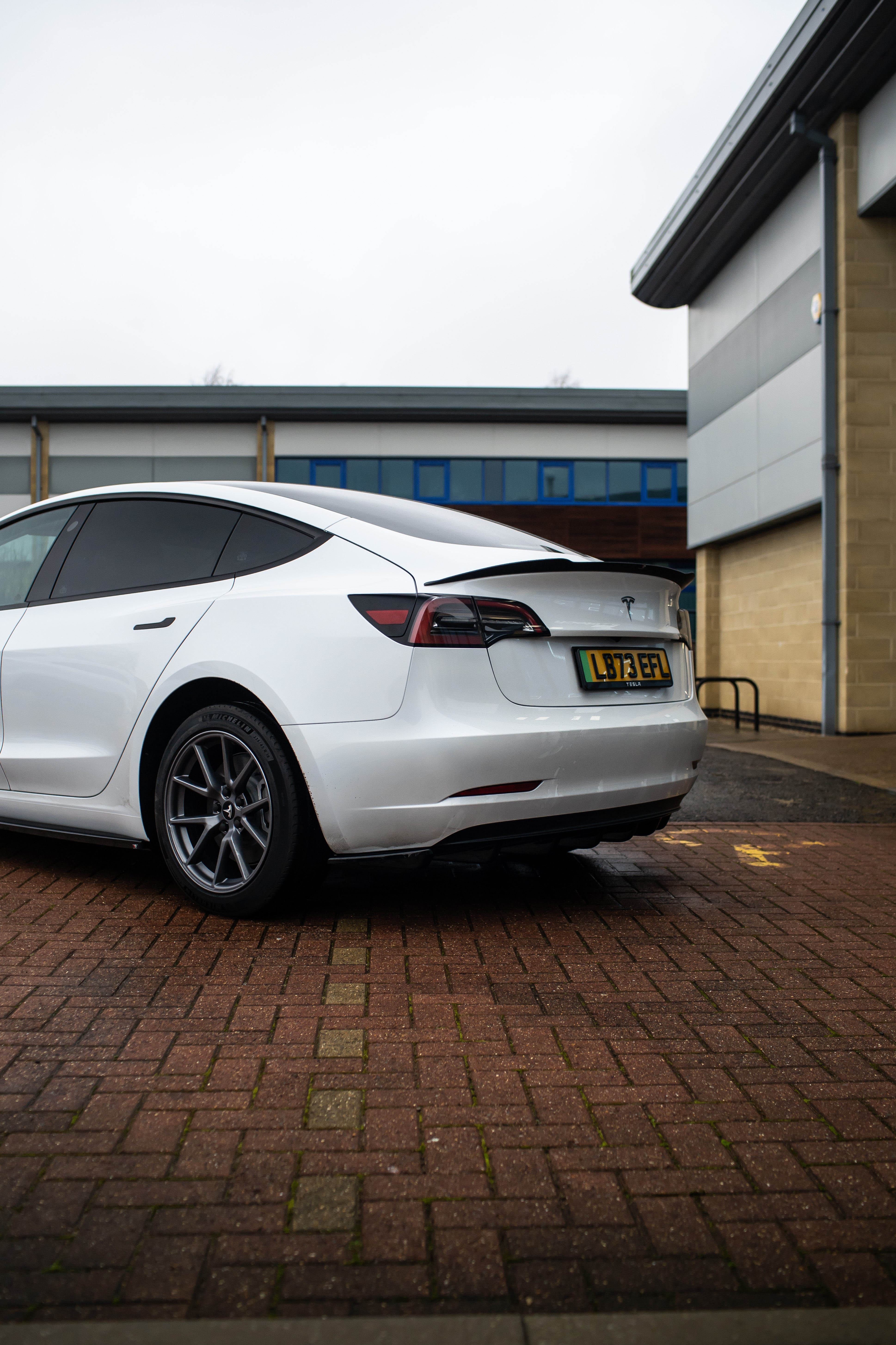 Tesla Model 3 Maxton Design Body Kit