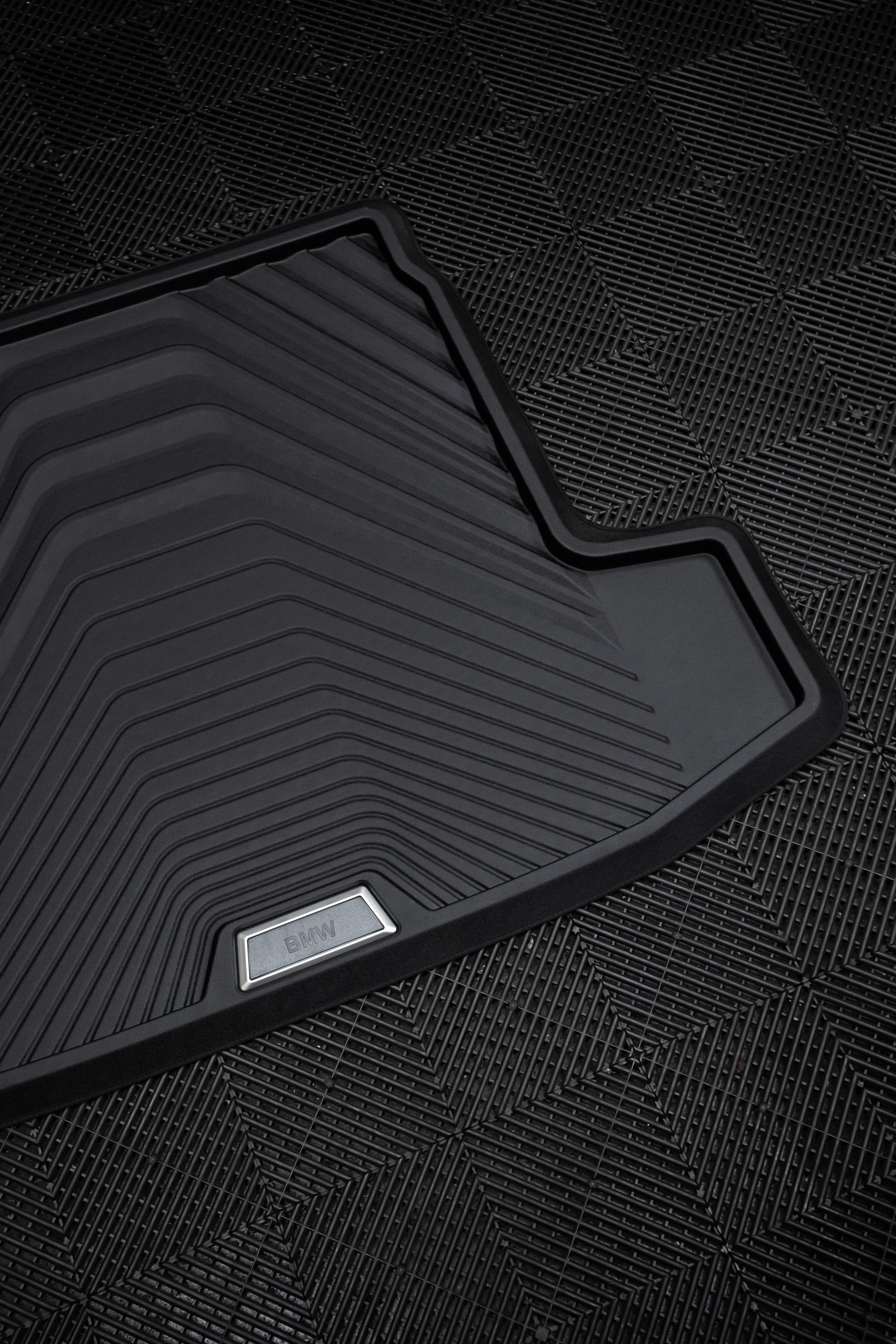 BMW 3 Series Genuine Fitted Car Boot Mat