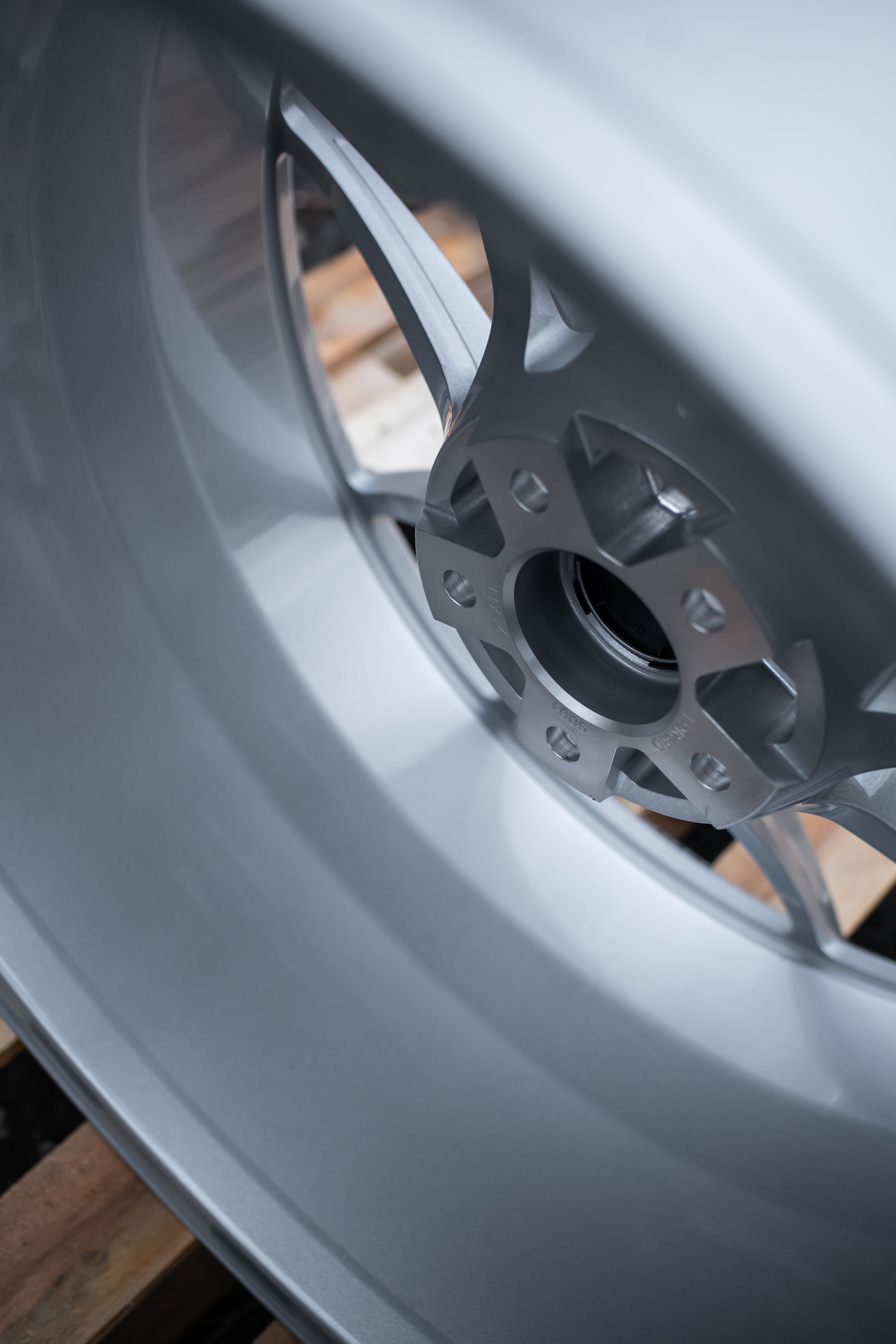 M2 F87 M-W4 19" Silver Forged Wheels