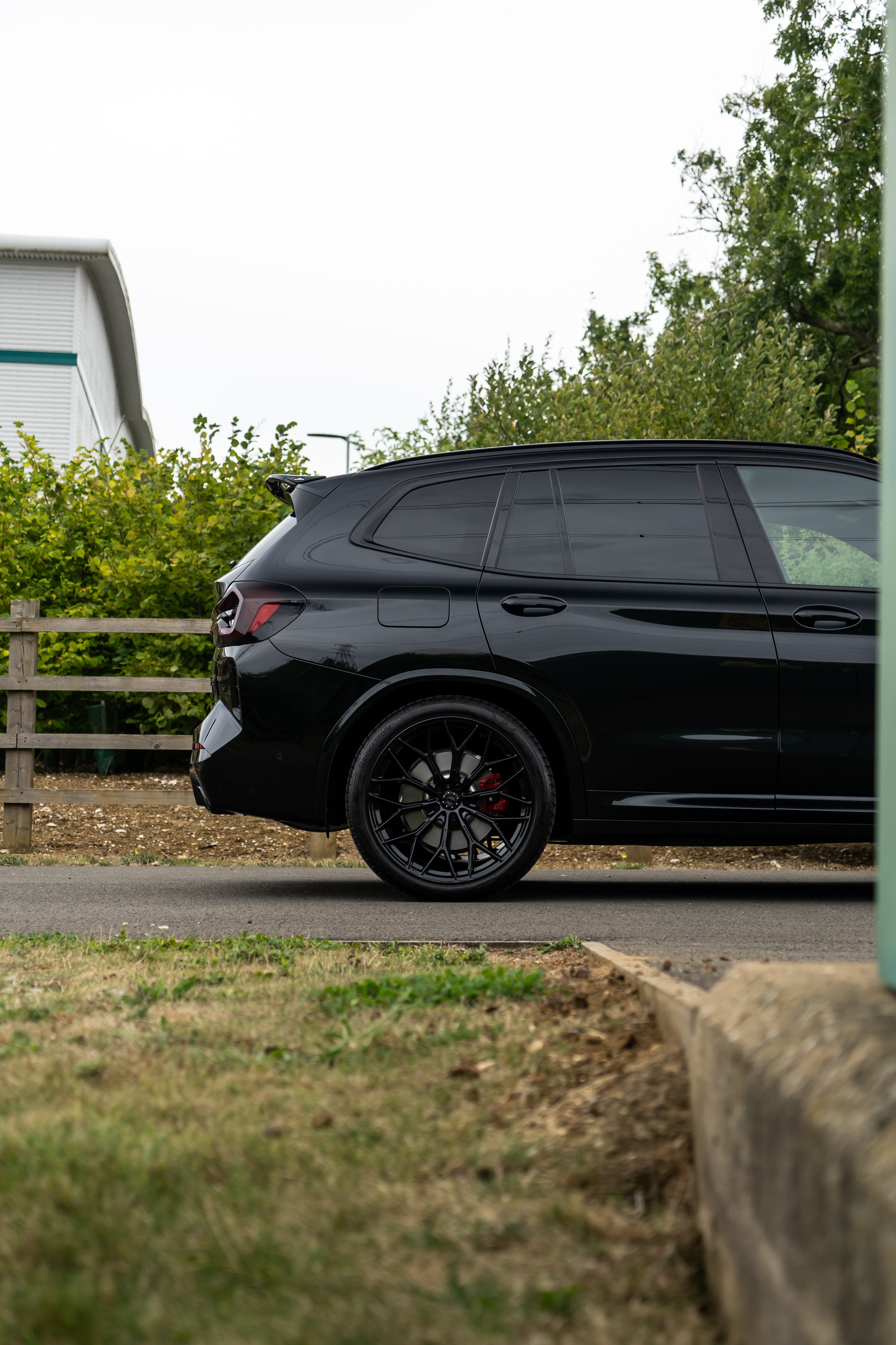 BMW X3 / X4 G01 G02 M-WX 21" Precision Black Motech Wheel