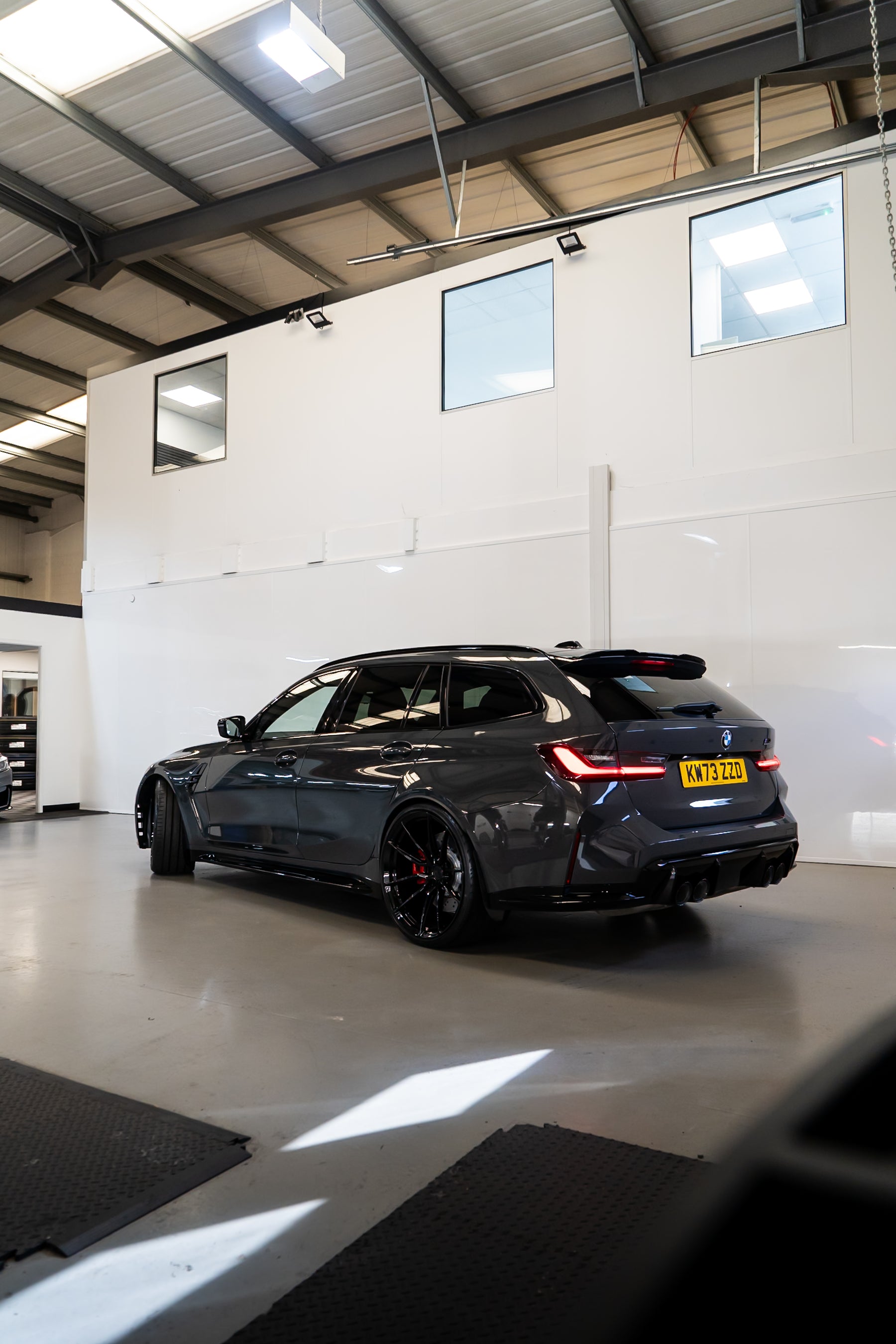 M3 G81 M-W4 20/21" Precision Black Forged Wheels