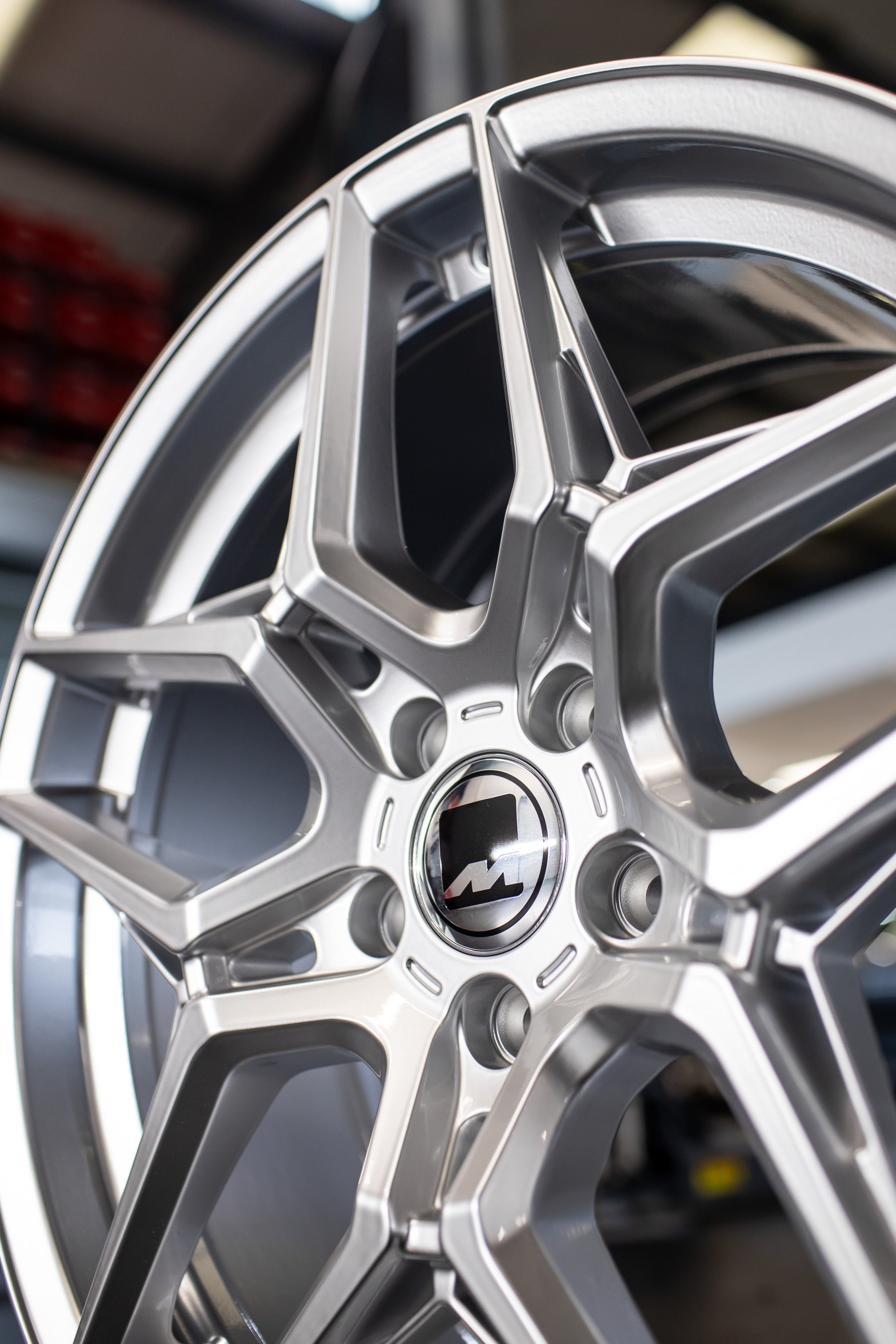 BMW 3 Series G20 G21 M-W1 20" Gloss Polished Motech Wheel