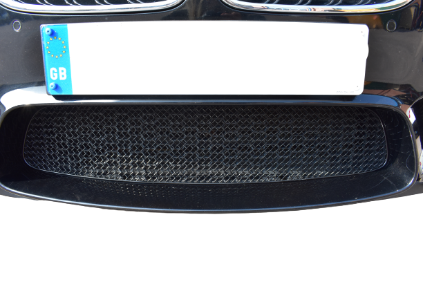 BMW M5 F10 Zunsport Black Centre Front Mesh Grille - image 1