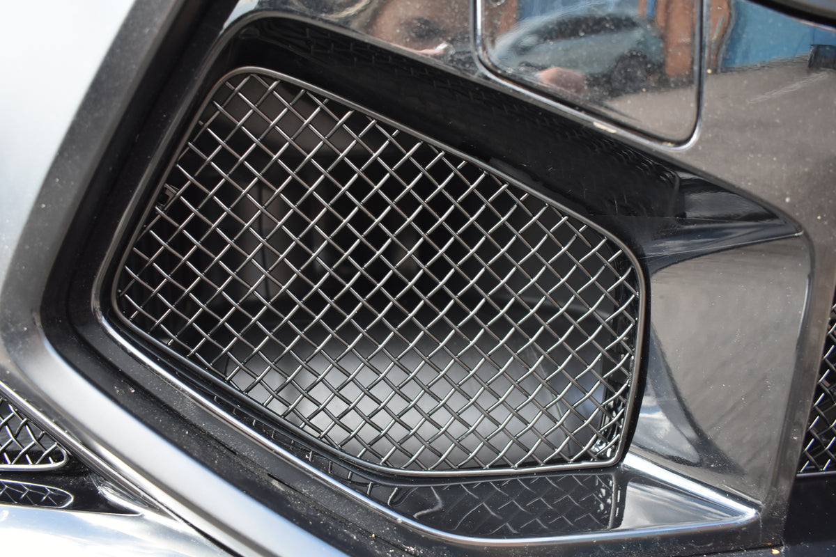 BMW X3 M X4 M Competition Zunsport Black Centre Front Mesh Grille Set - image 1