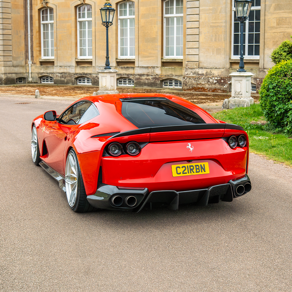FERRARI 812 SUPERFAST CARBON FIBRE KIT V2 - CT DESIGN