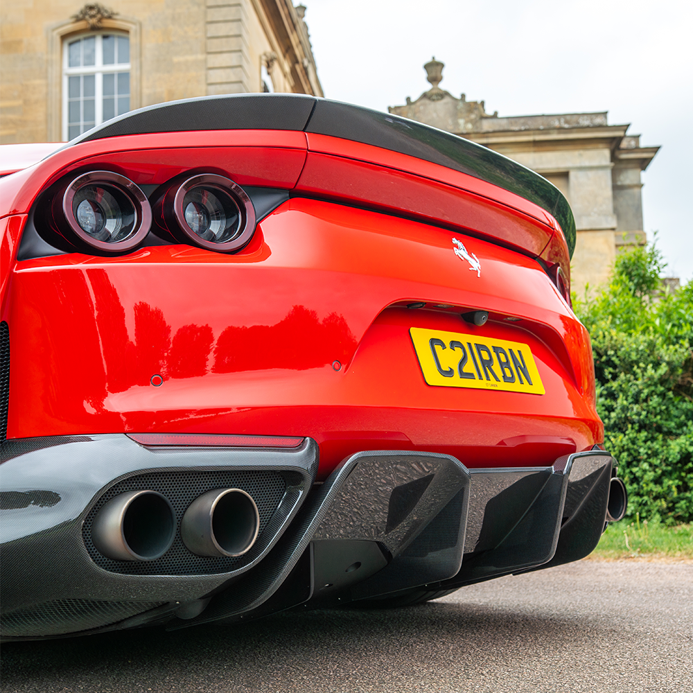 FERRARI 812 SUPERFAST CARBON FIBRE KIT V2 - CT DESIGN