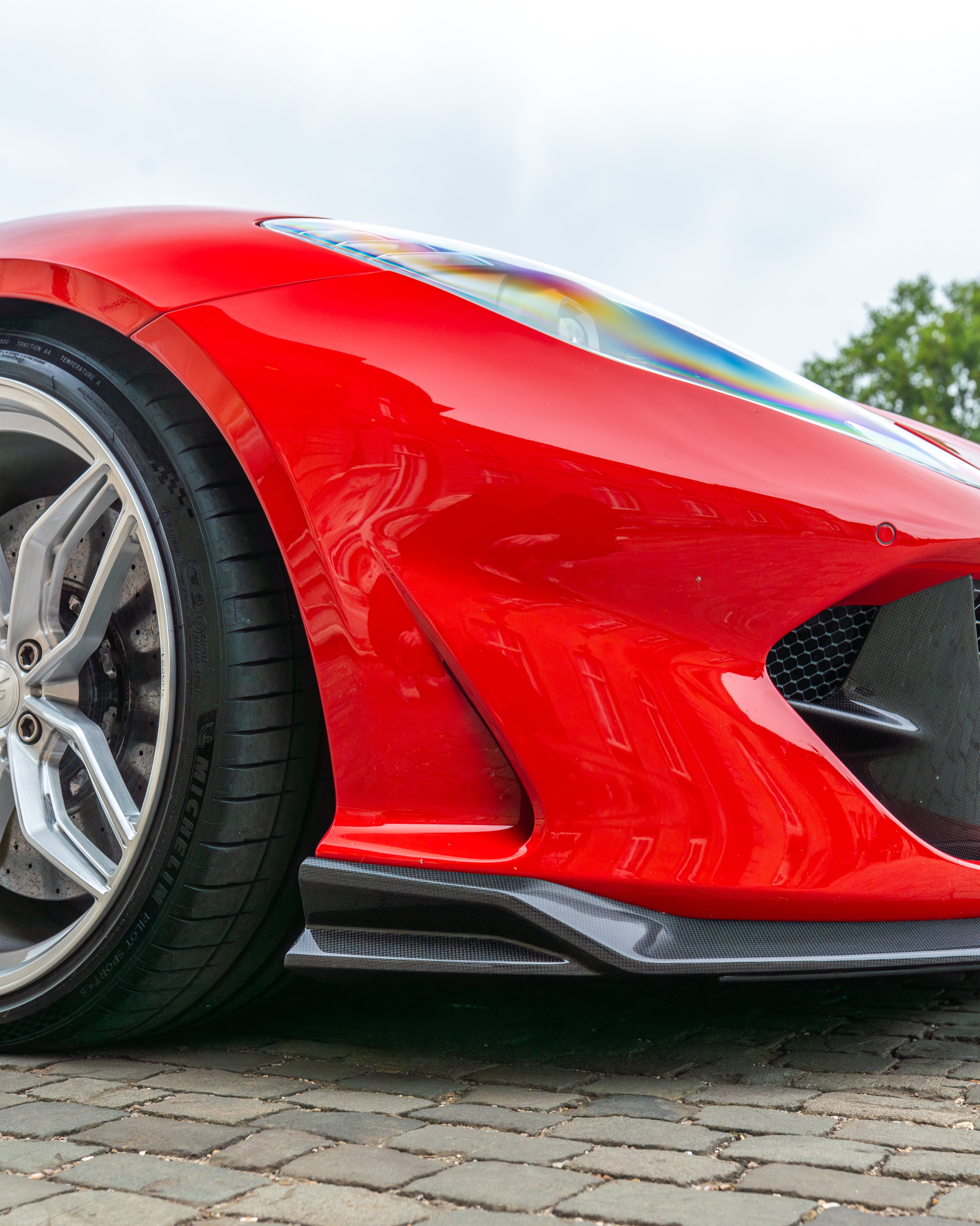 FERRARI 812 SUPERFAST CARBON FIBRE KIT V2 - CT DESIGN