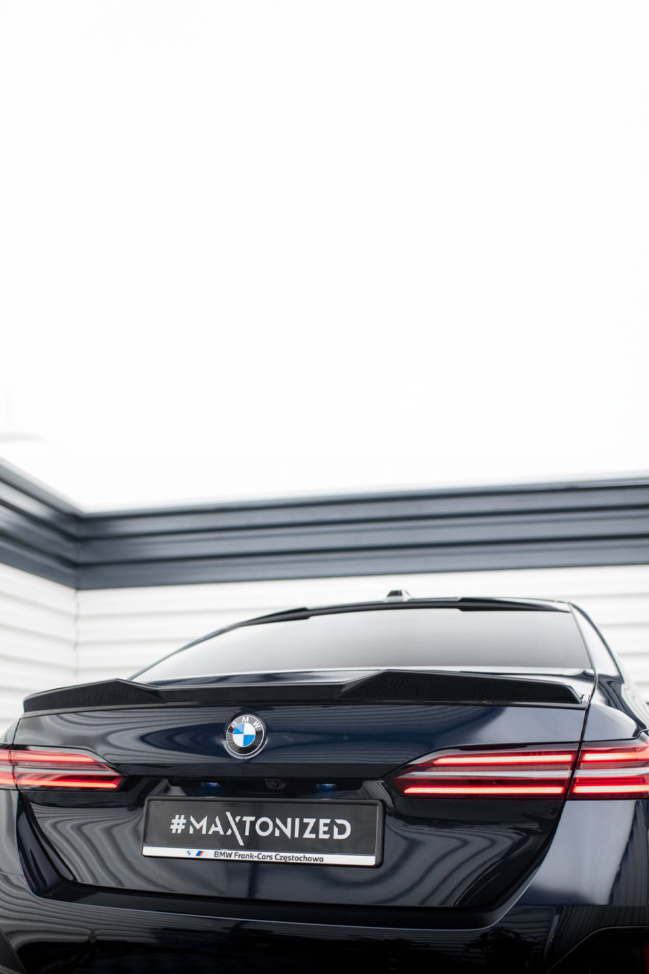 BMW G60 i5 Maxton Design 3D Spoiler