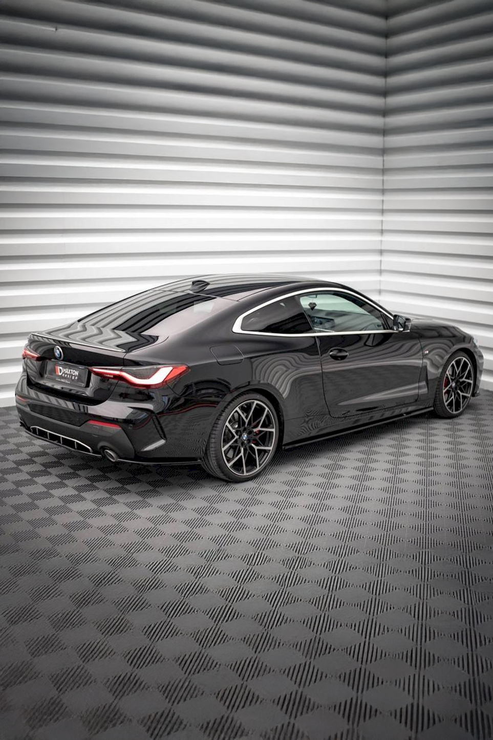 BMW G22 4 Series Maxton Design Rear Side Splitters