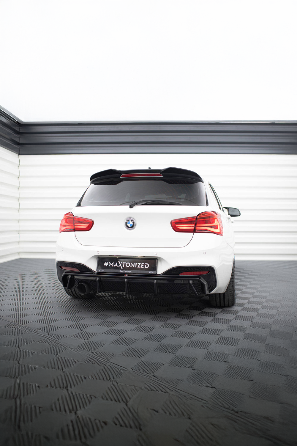 BMW M140 M135 (LCI) Maxton Design Rear Diffuser