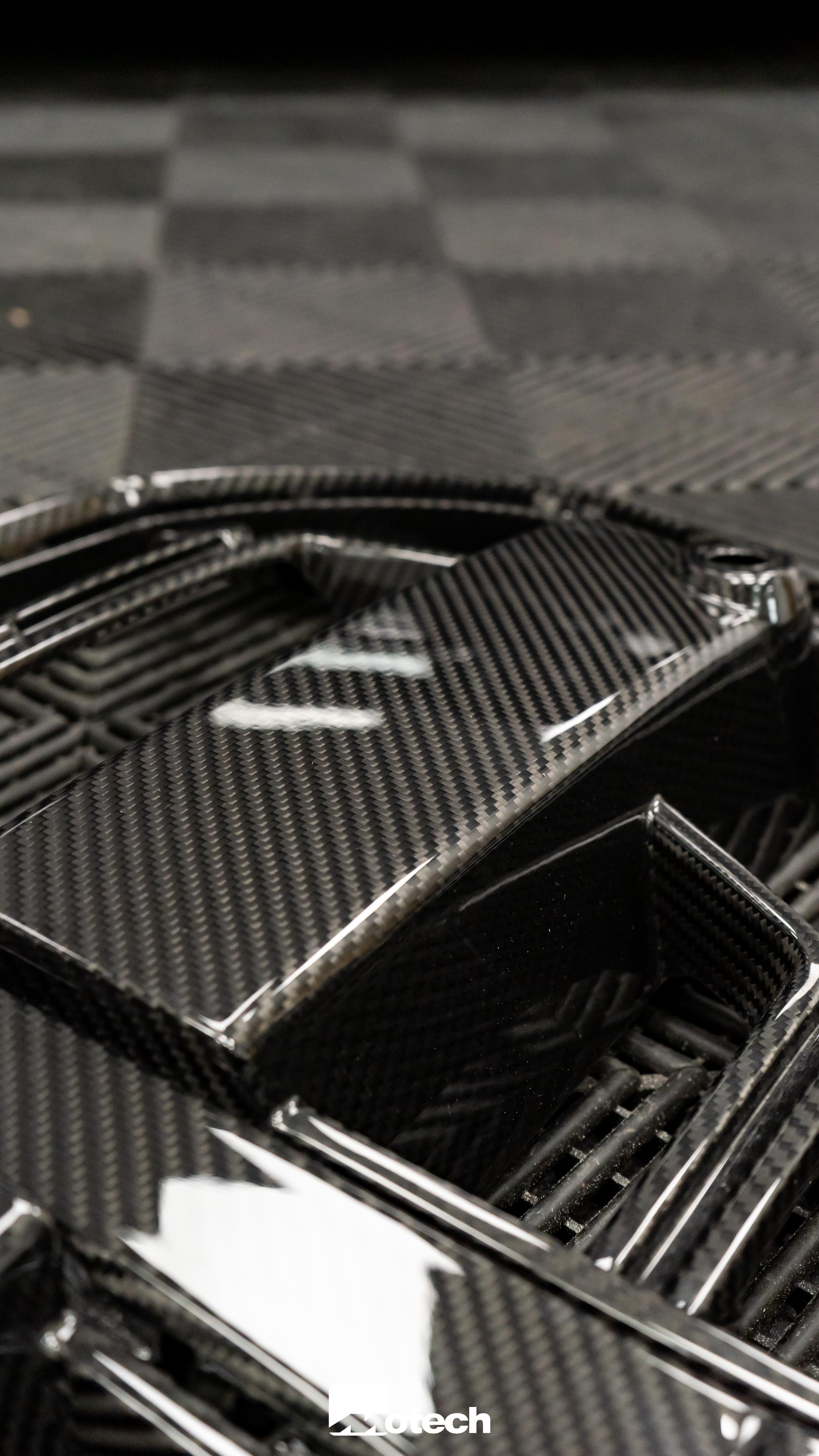 BMW M3 M4 G80 G81 G82 G83 CSL Style Carbon Front Grille