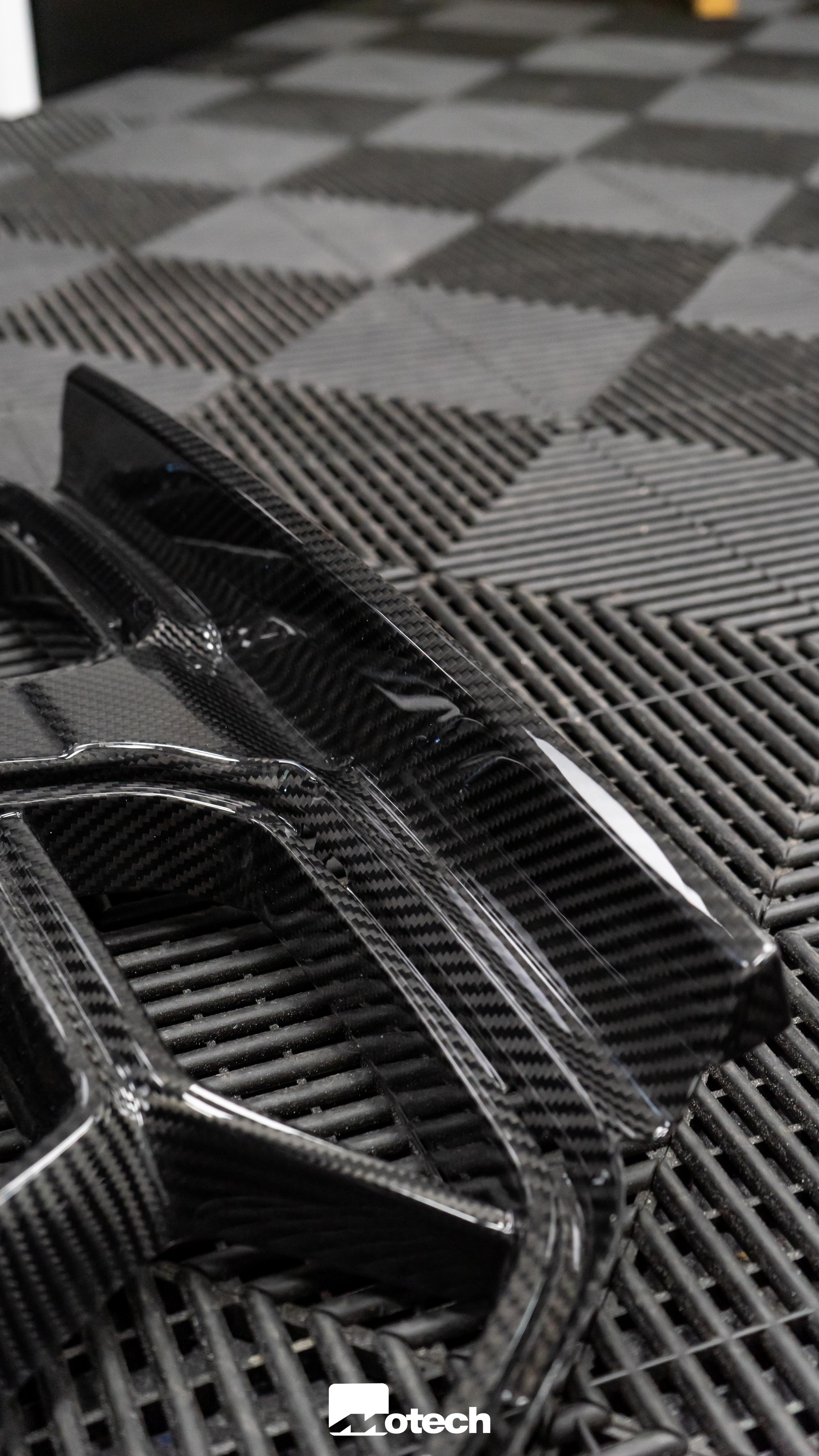 BMW M3 M4 G80 G81 G82 G83 CSL Style Carbon Front Grille