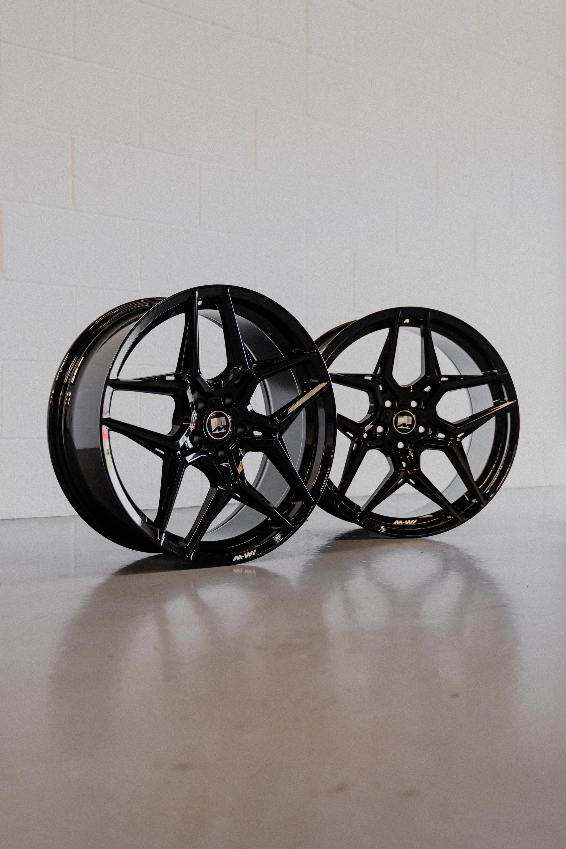BMW 4 series G22/G23/G26 M-W1 20" Precision Black Motech Wheel
