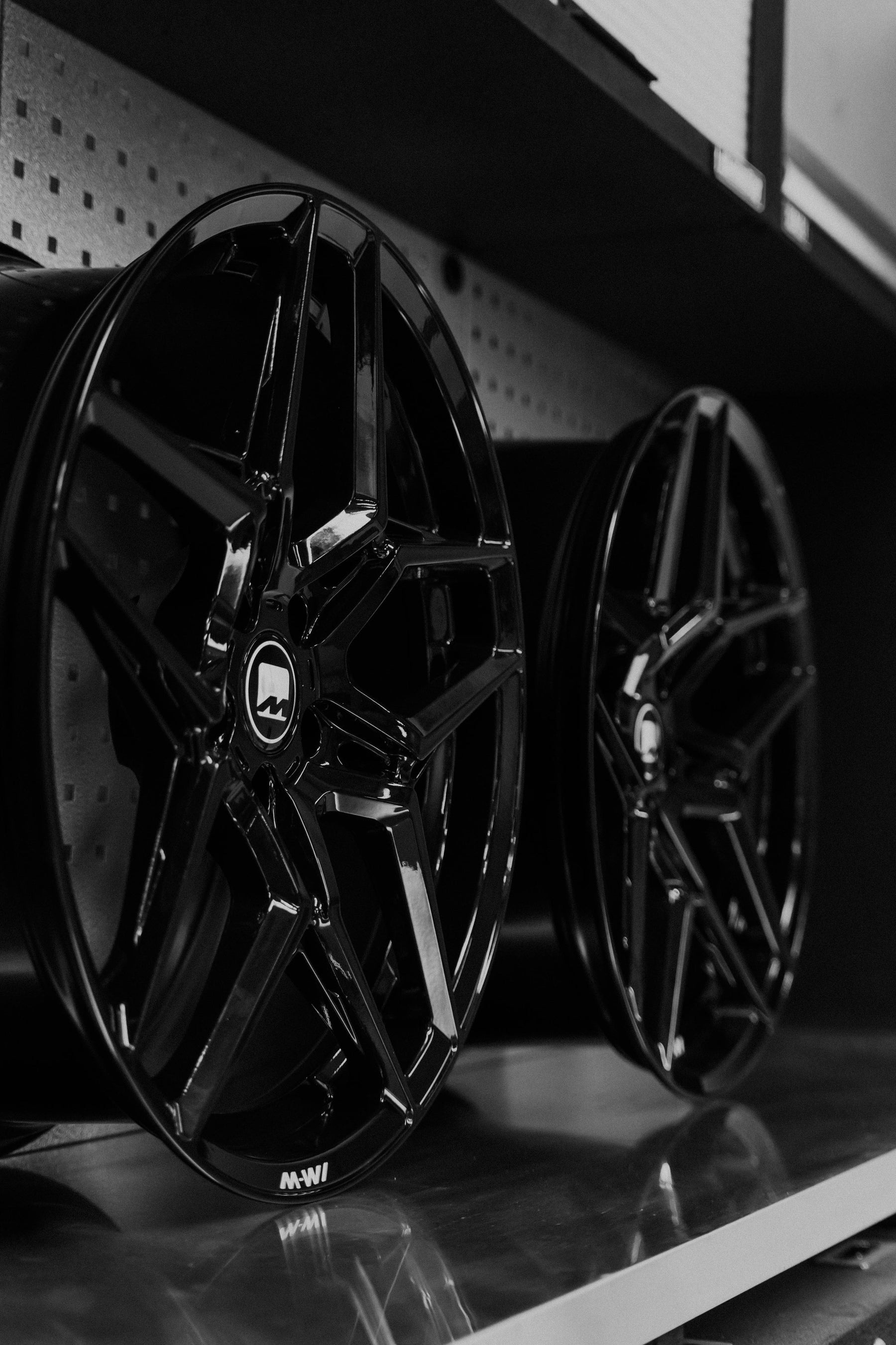 BMW 2 Series M240i G42 M-W1 20" Precision Black Motech Wheel