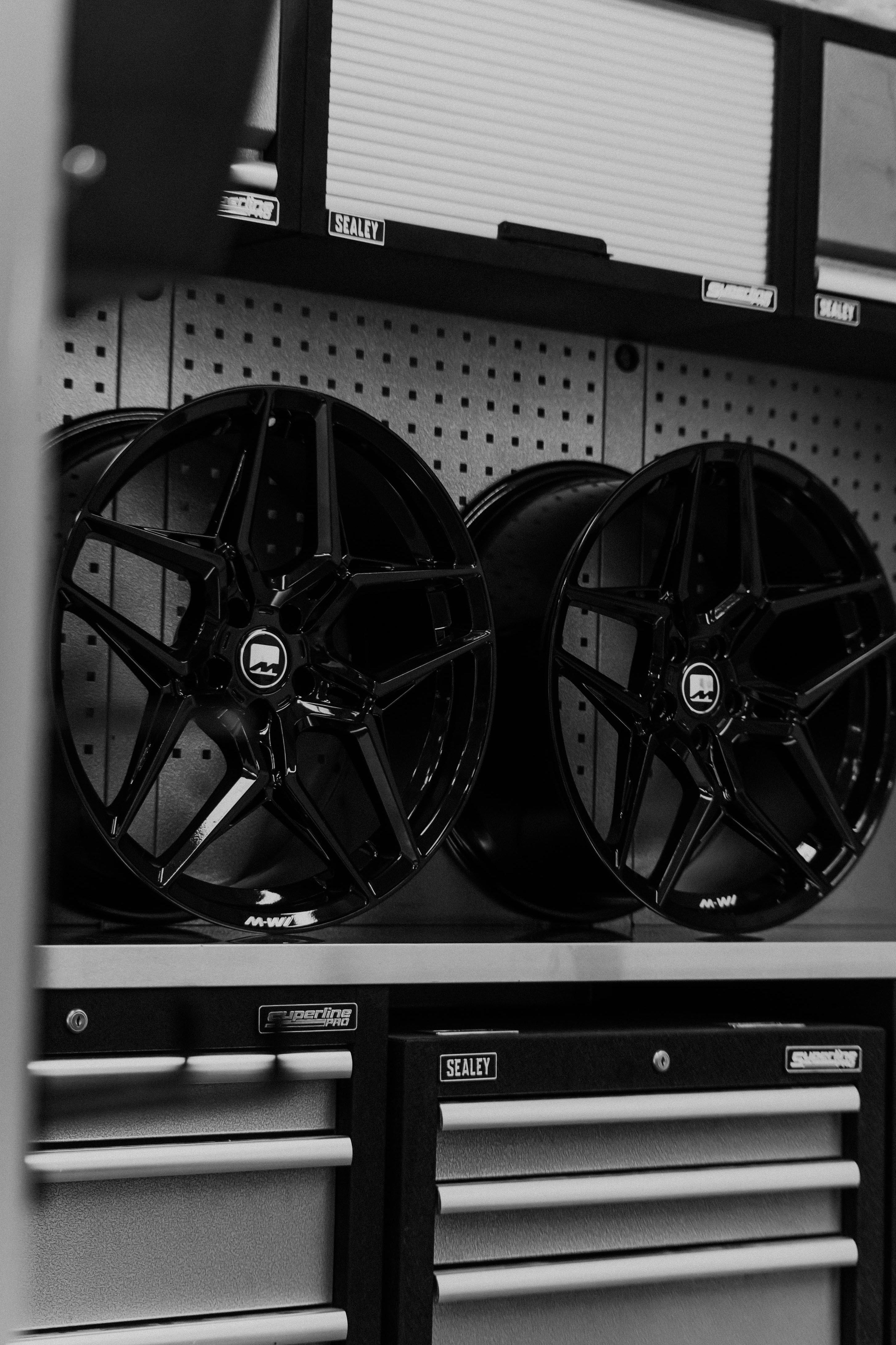 BMW 2 Series M240i G42 M-W1 20" Precision Black Motech Wheel