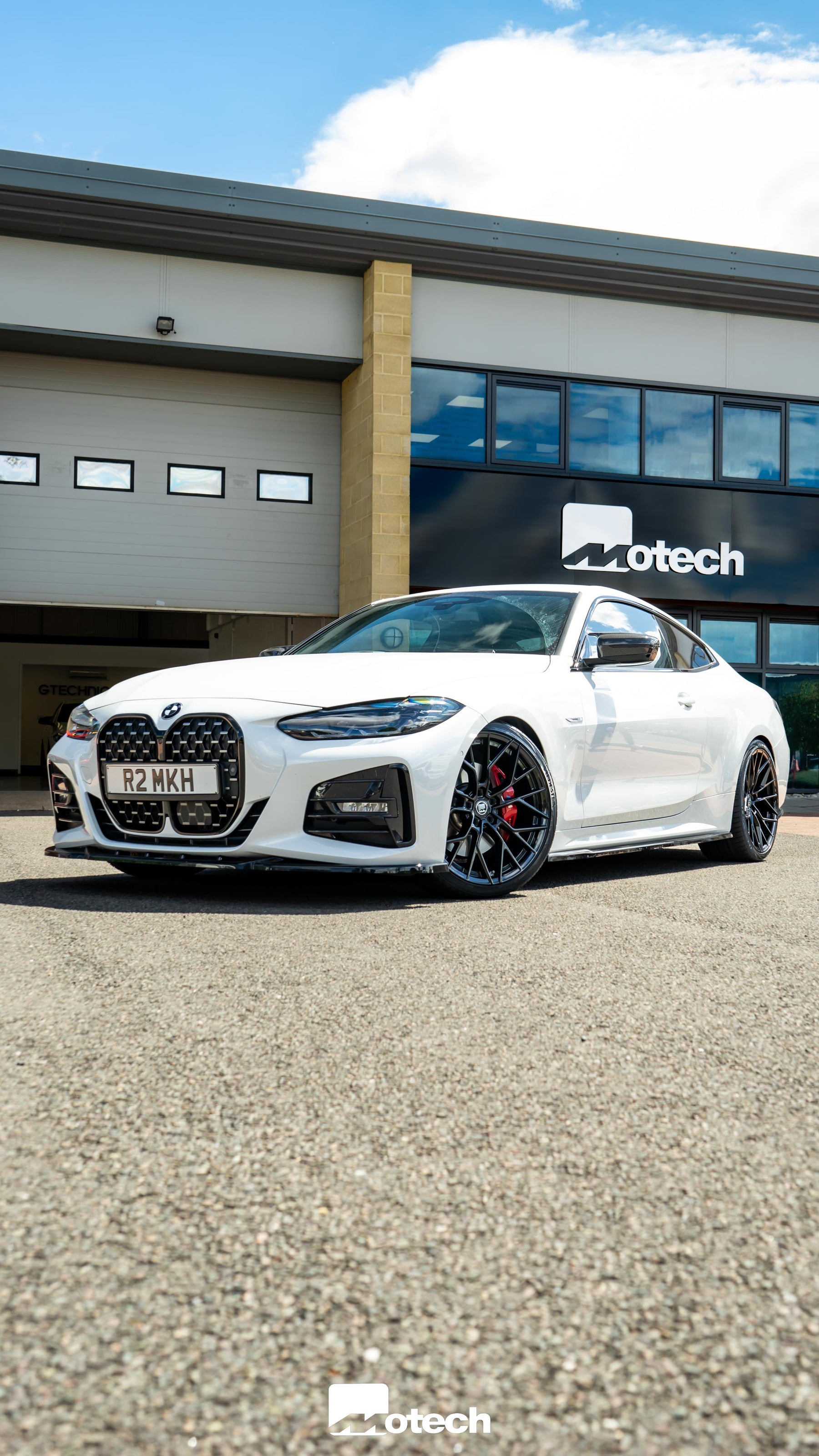M240i G42 M-W3 20" Gloss Black Motech Wheels
