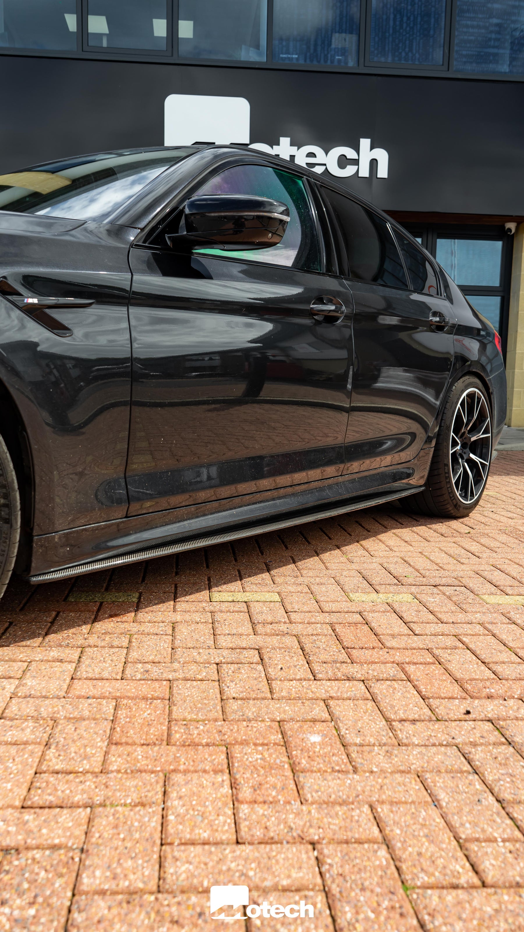 BMW F90 M5 MHC Carbon Parts