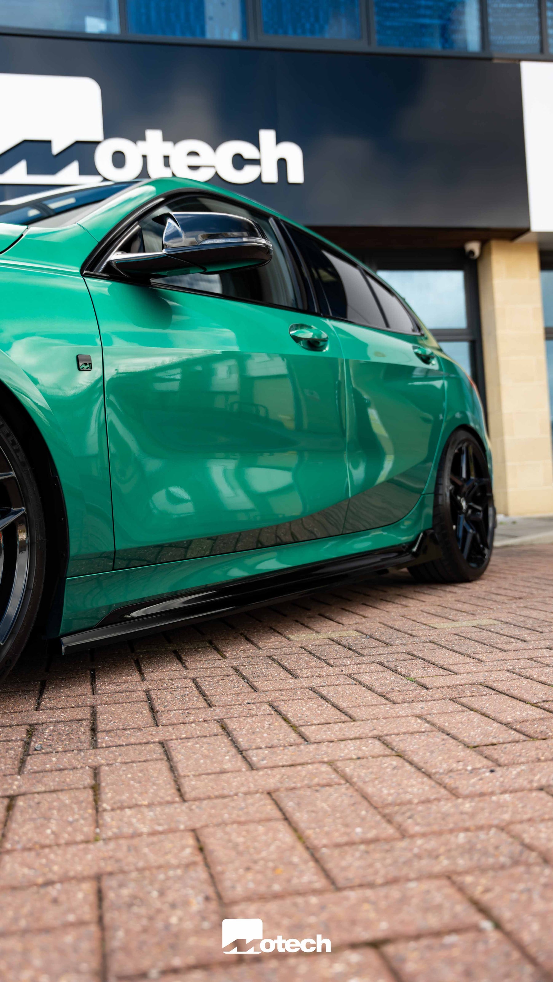 BMW M135i X Drive F40 Maxton Design V6 Kit