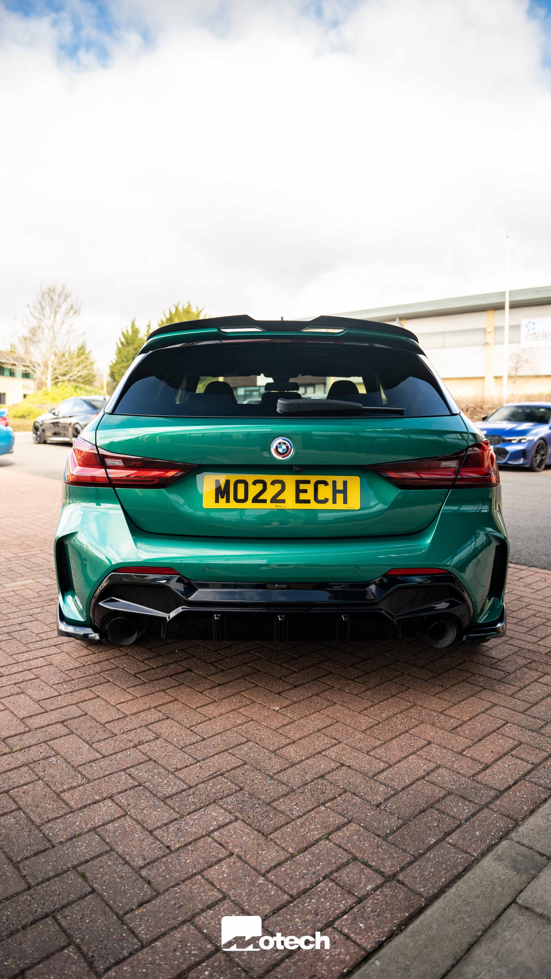 BMW M135i X Drive F40 Maxton Design V6 Kit