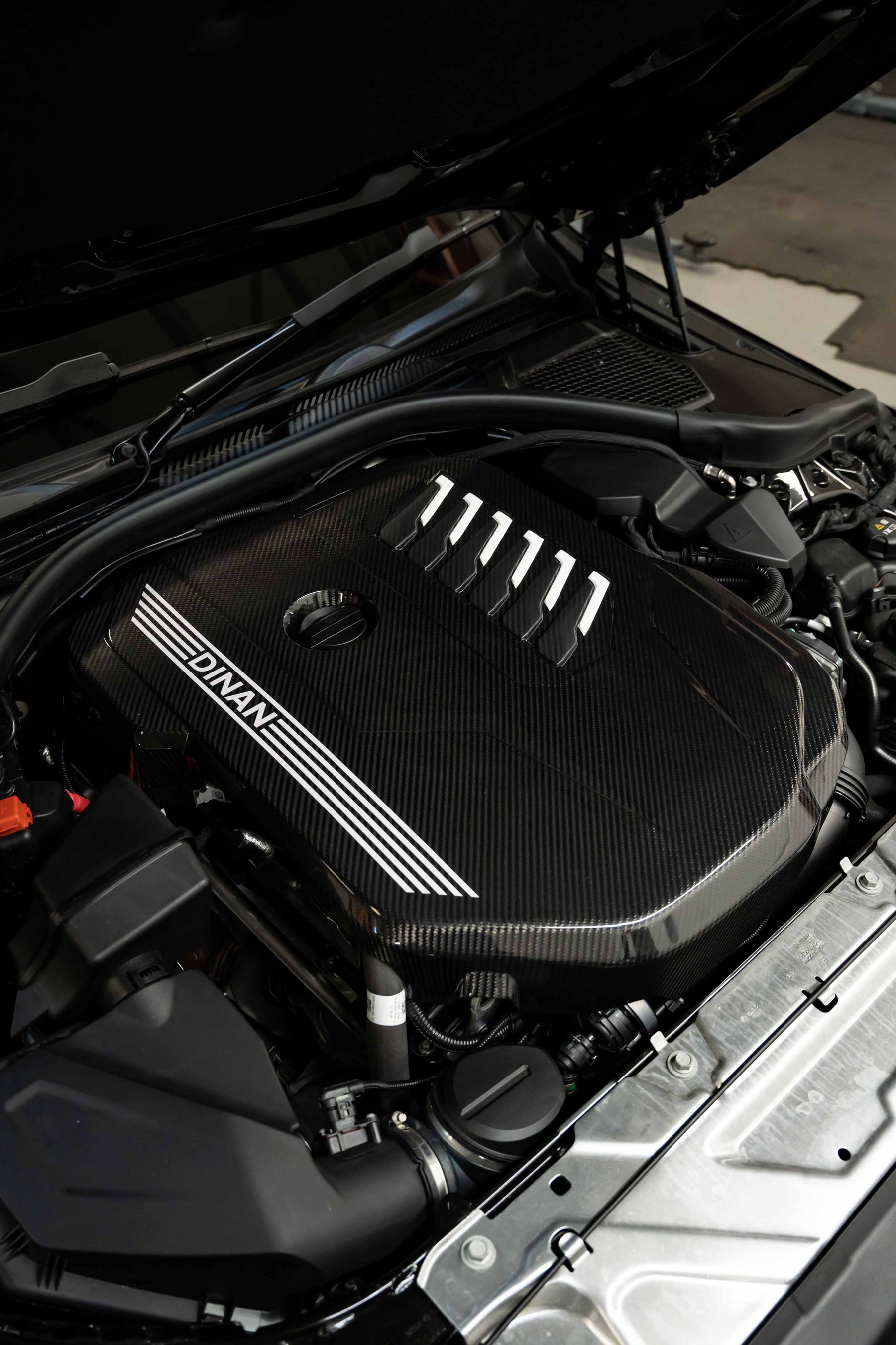 Dinan Gloss Carbon Fibre Engine Cover - B58 D M240 M340 M440i