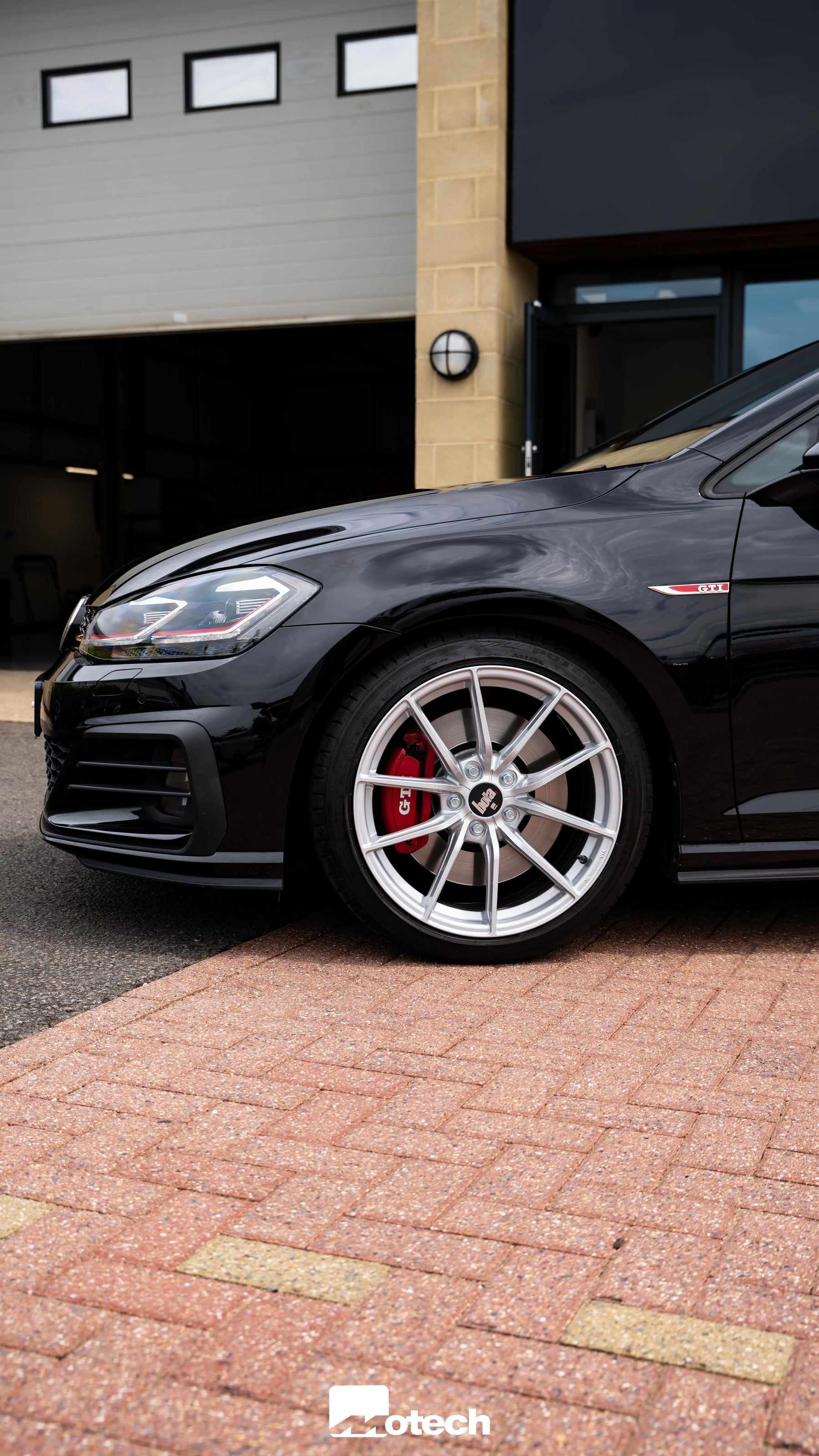 BOLA FLC WHEELS (VW) 18'' & 19''