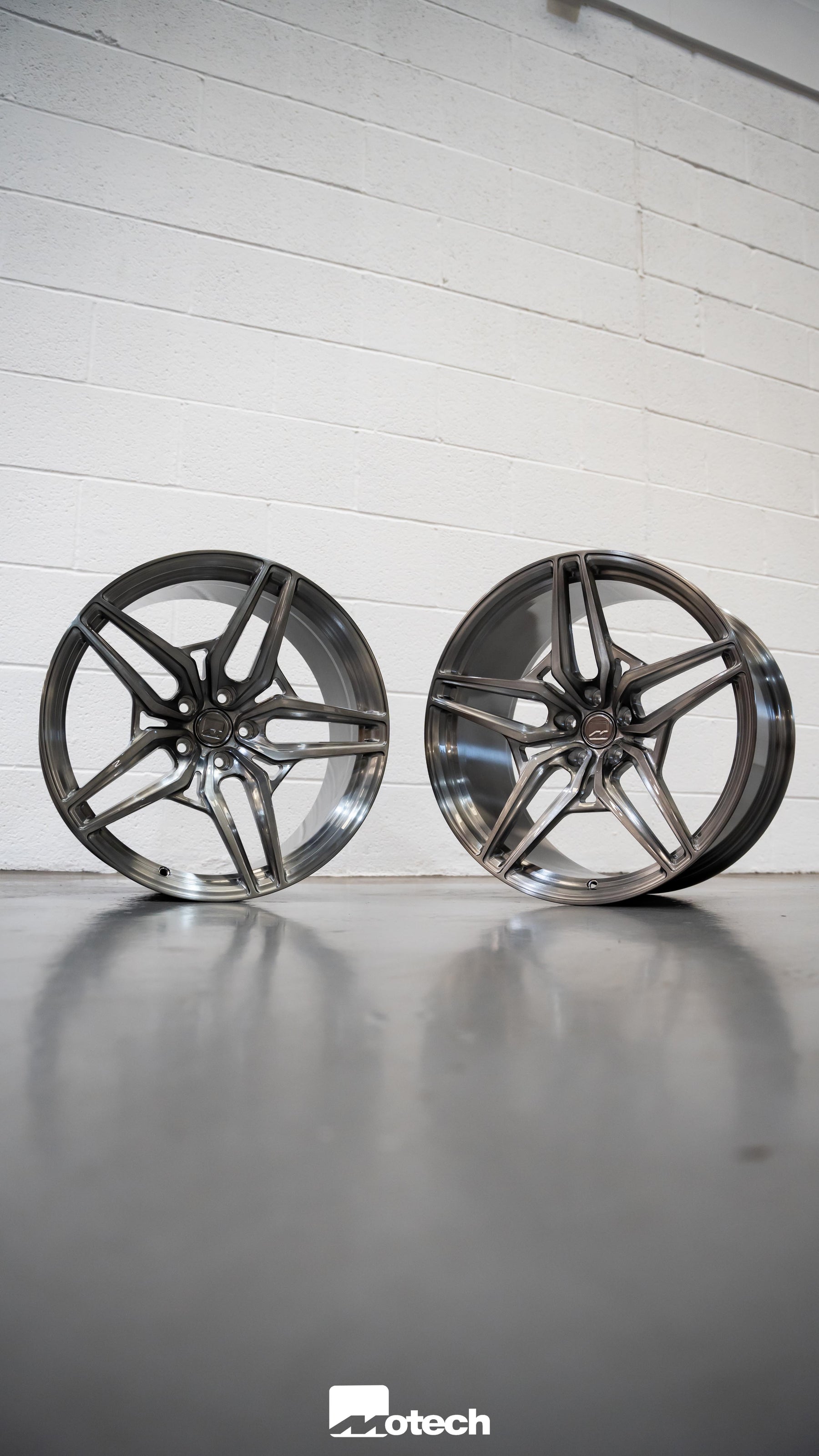 M-W2 Fully Forged Motech Wheel