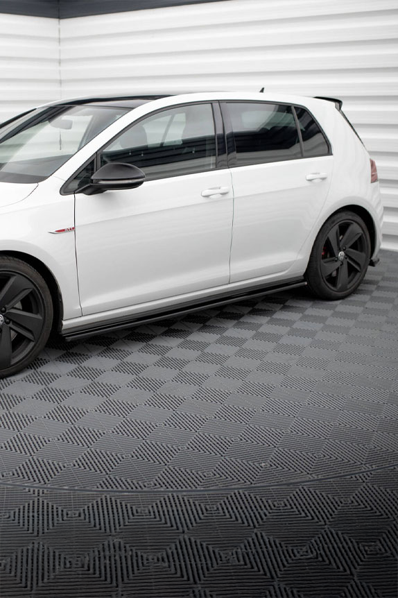 Golf GTI MK7 Maxton Design Side Skirts