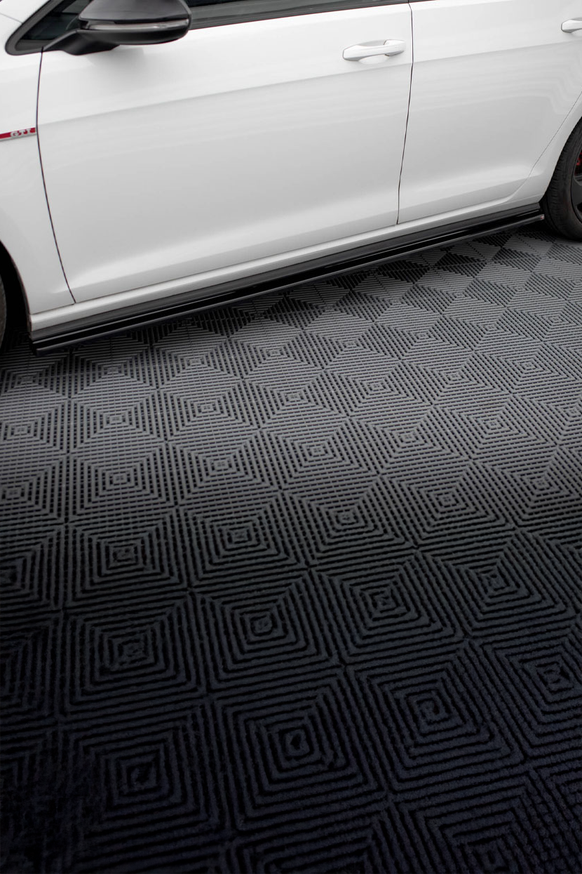 Golf GTI MK7 Maxton Design Side Skirts