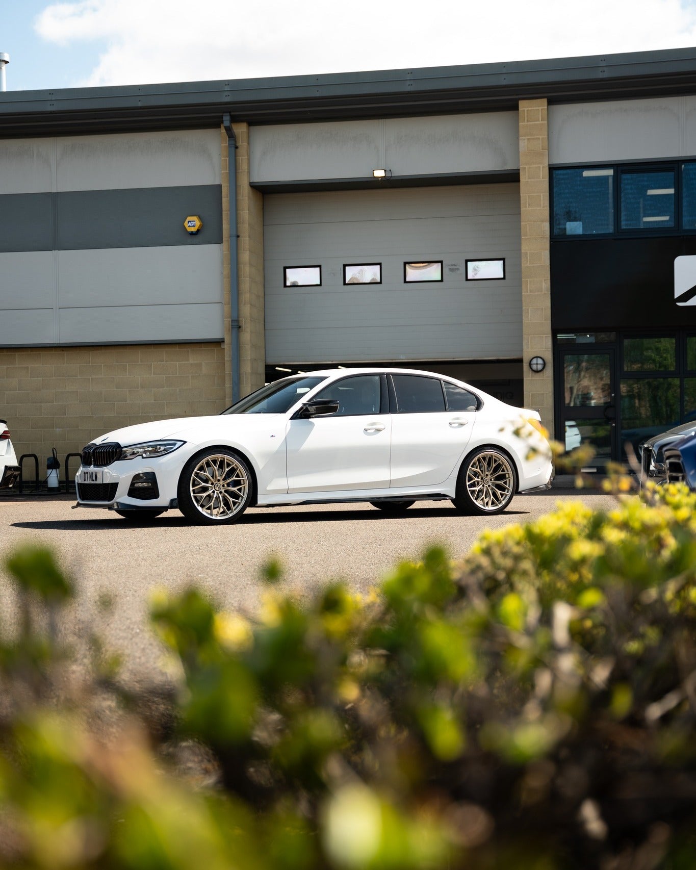 BMW 3 Series G20 G21 M-WX 20" Frozen Gold Motech Wheel