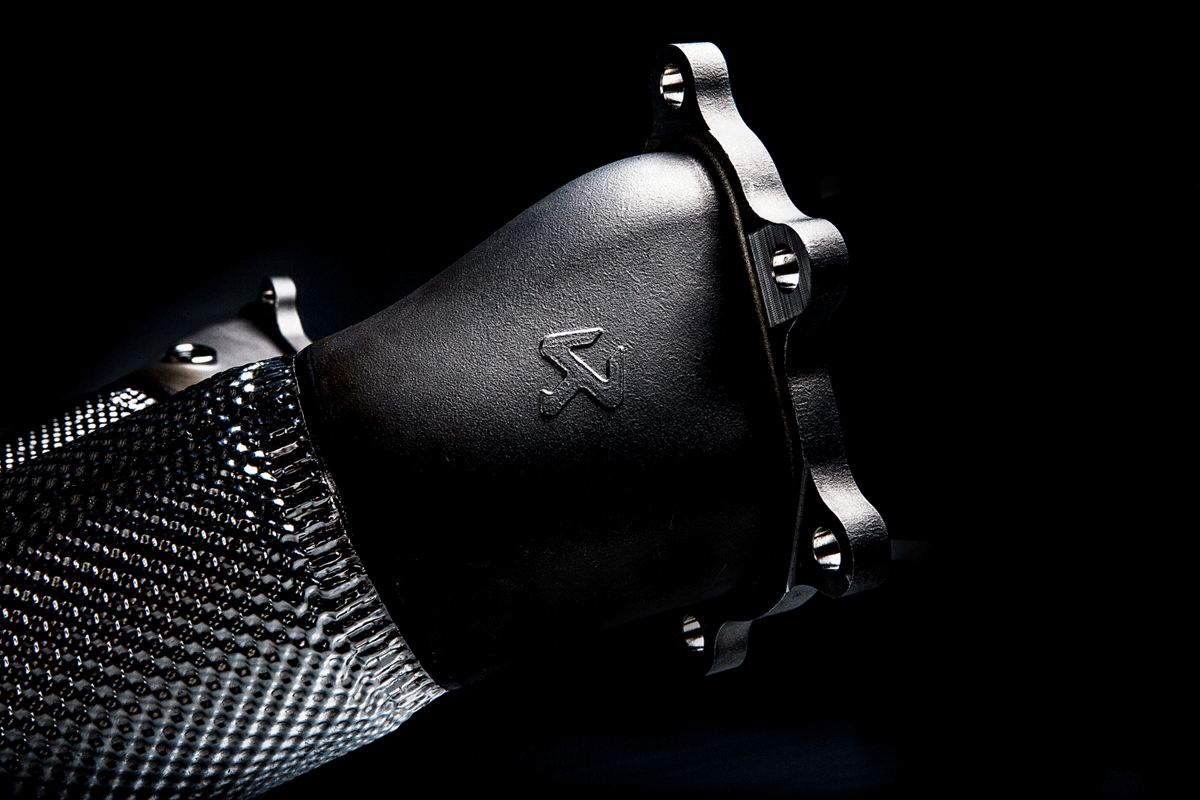 Nissan GT-R (R35) | Akrapovic | Evolution Race Line (Titanium)