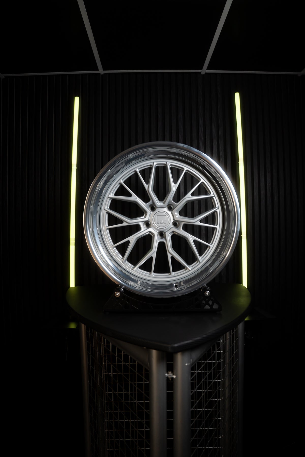 BMW M3 G80 / G81 M-W3.2 Two-Piece Wheels