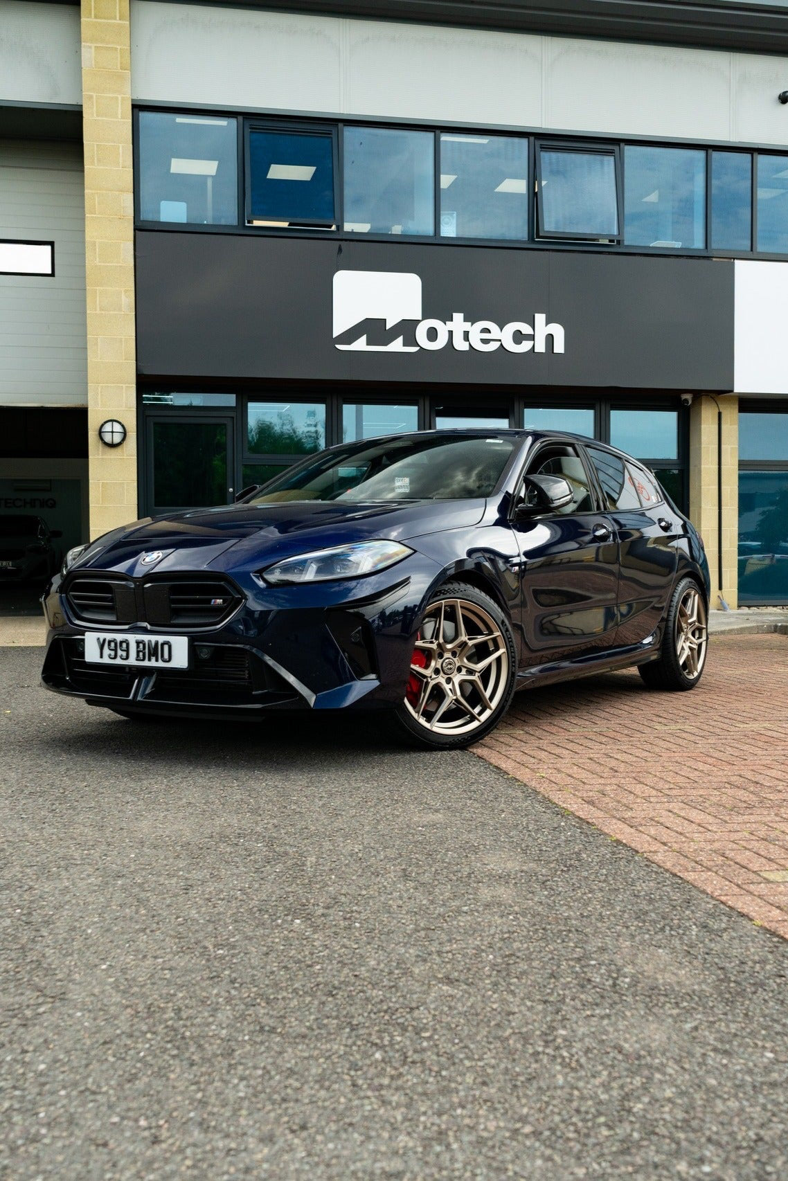 BMW F70 M135 M-W1 19" Neodyme Gold Wheels