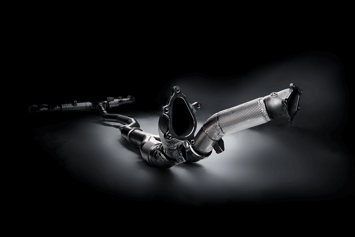 Nissan GT-R (R35) | Akrapovic | Evolution Race Line (Titanium)