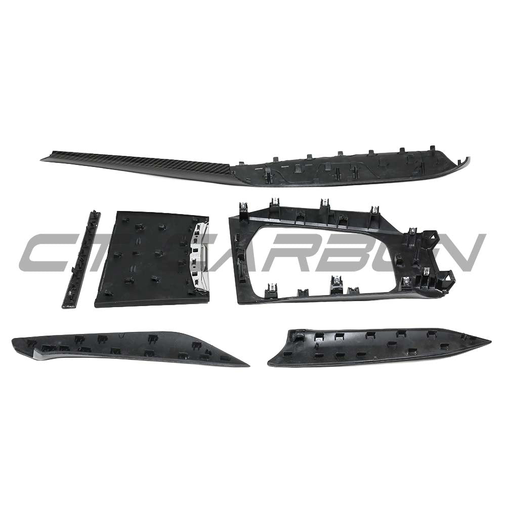 BMW GXX 2025+ LCI CARBON FIBRE CENTER CONSOLE TRIM - LHD
