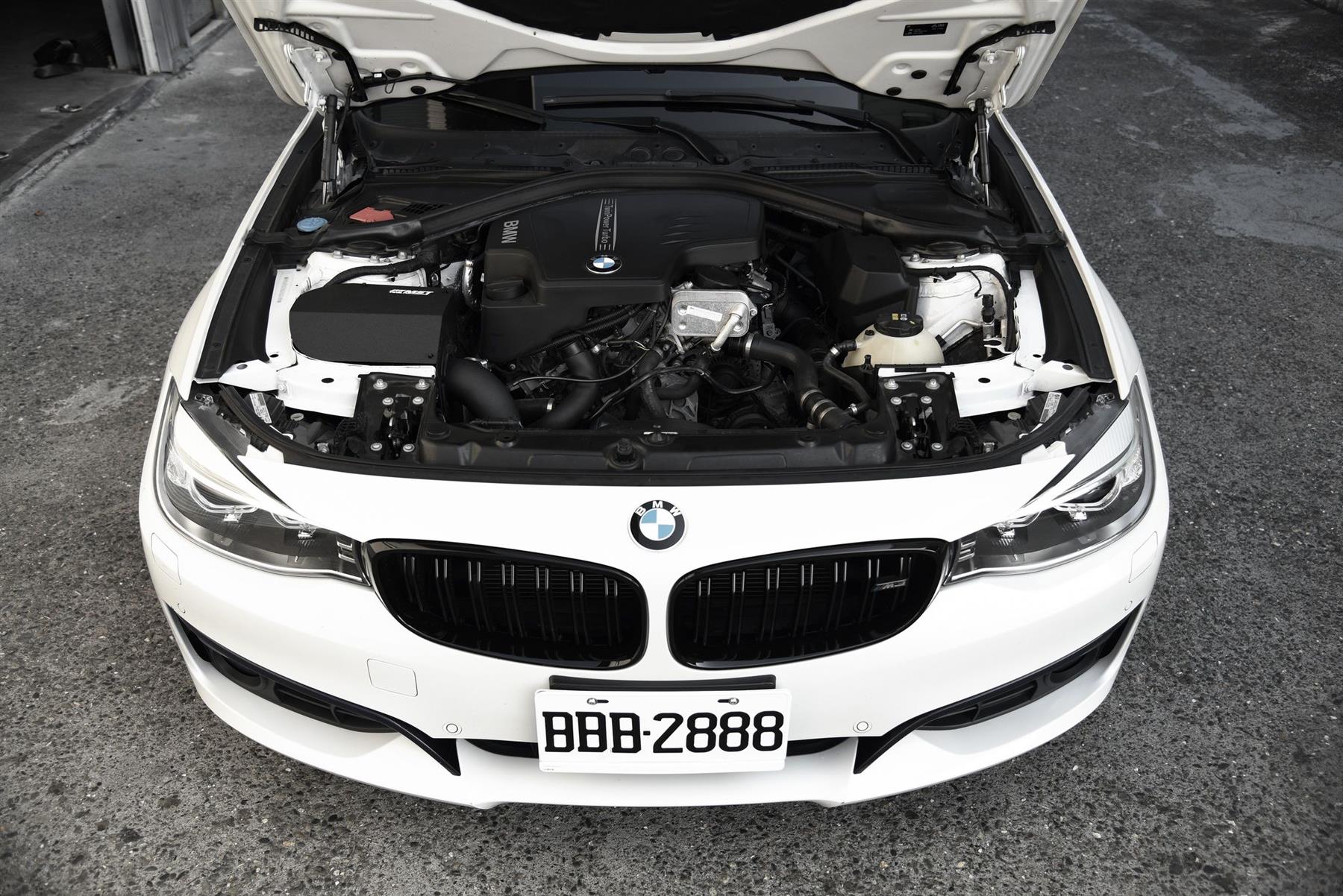 MST Performance Induction Kit & Inlet For The 328i BMW N20/N26