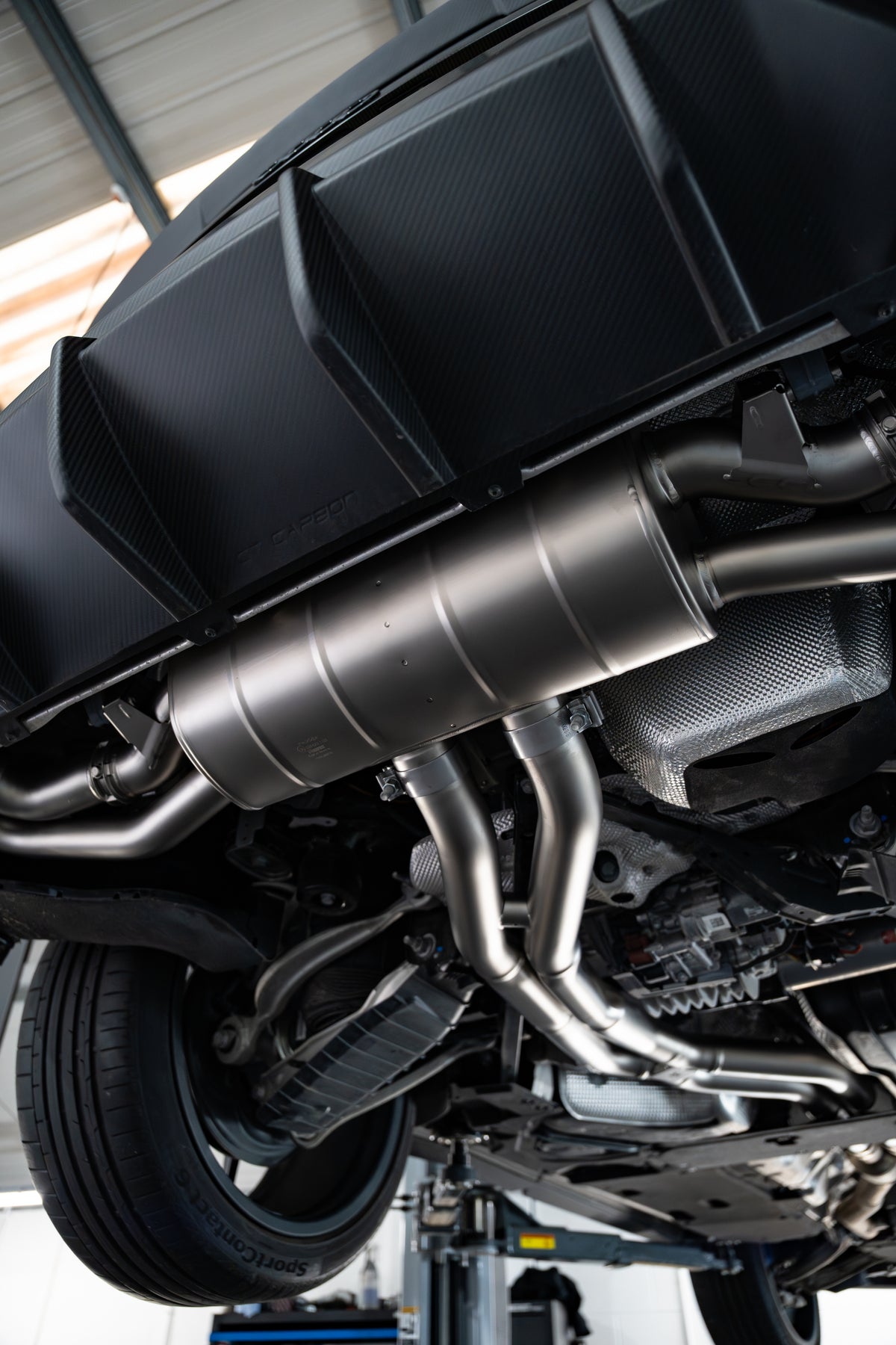Audi RSQ8 (4M) | Akrapovic | Evolution Line (Titanium) 2025 (FL)