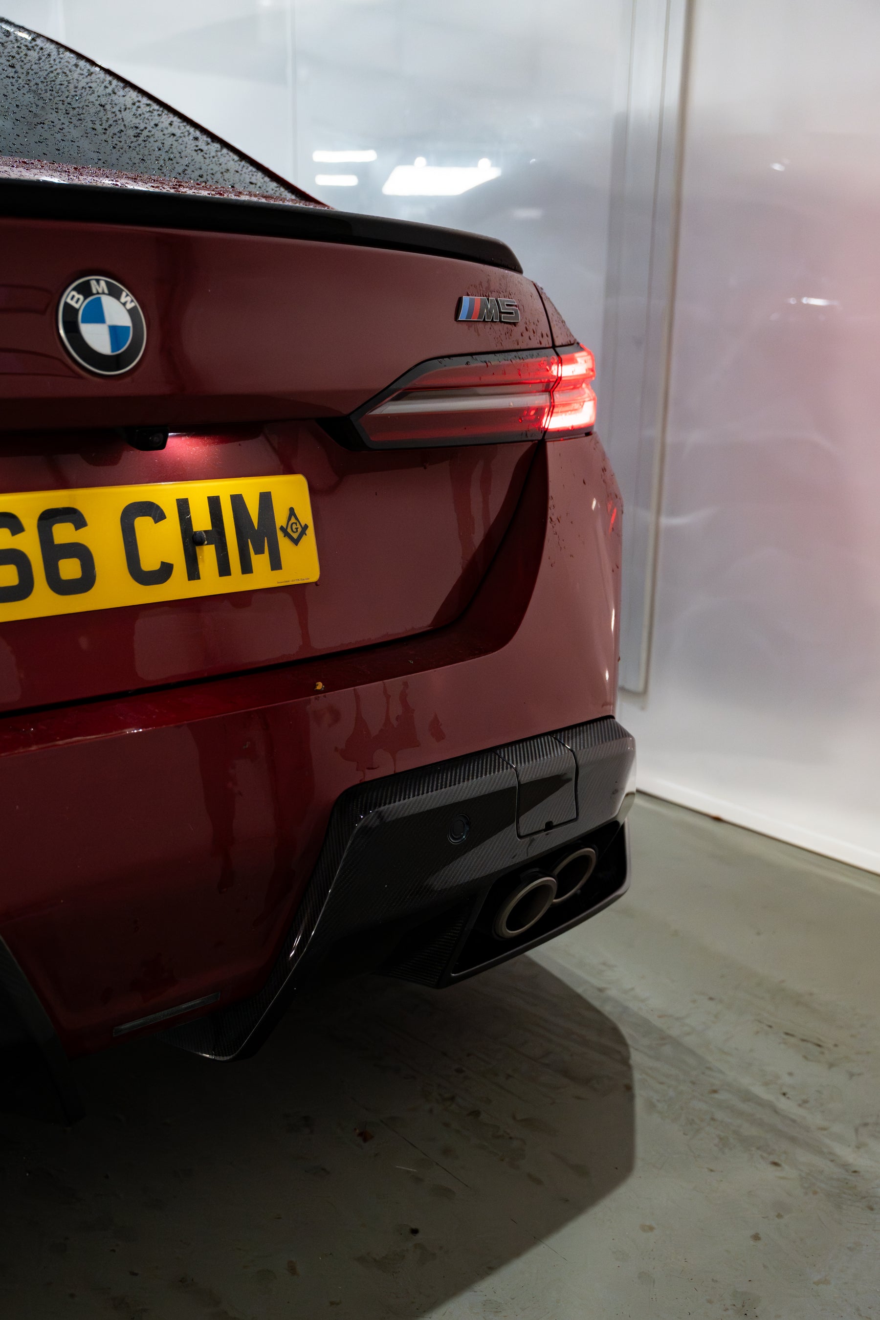 BMW M5 G90 / G99 M Performance Carbon Rear Diffuser